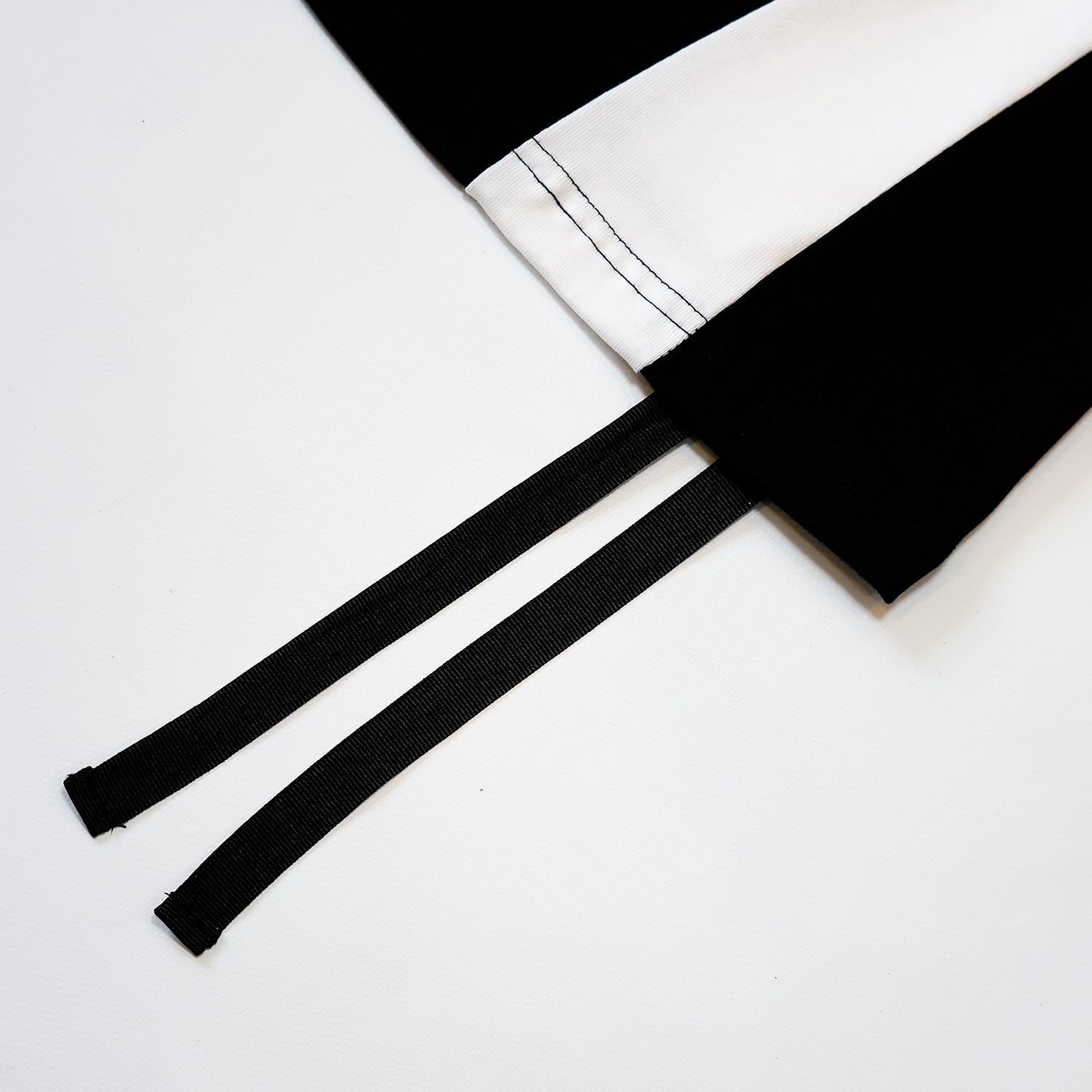 T.C.R EXTREME SPLICING S/S TEE - BLACK