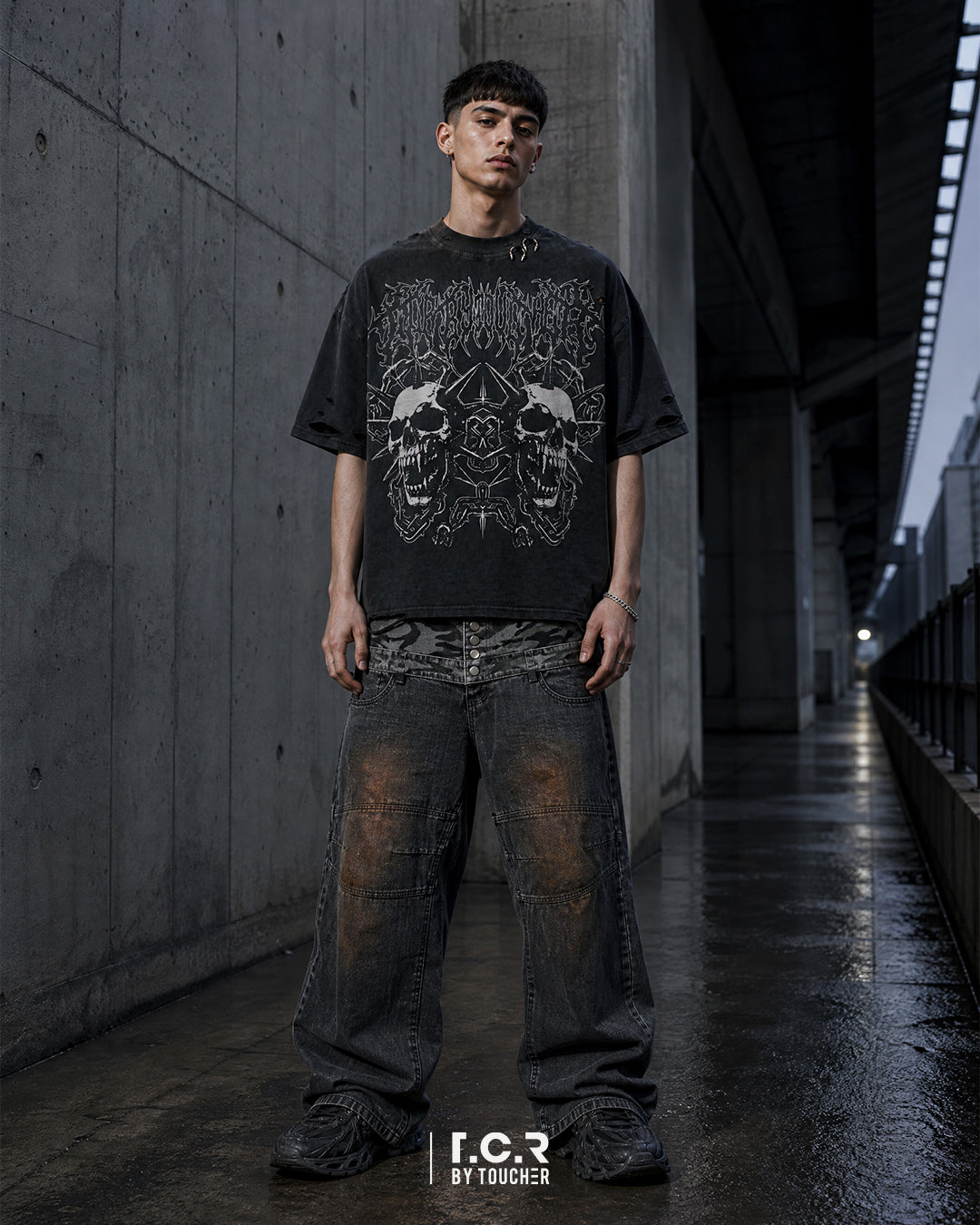 T.C.R PUISSANCE CONFINEE TEE - BLACK