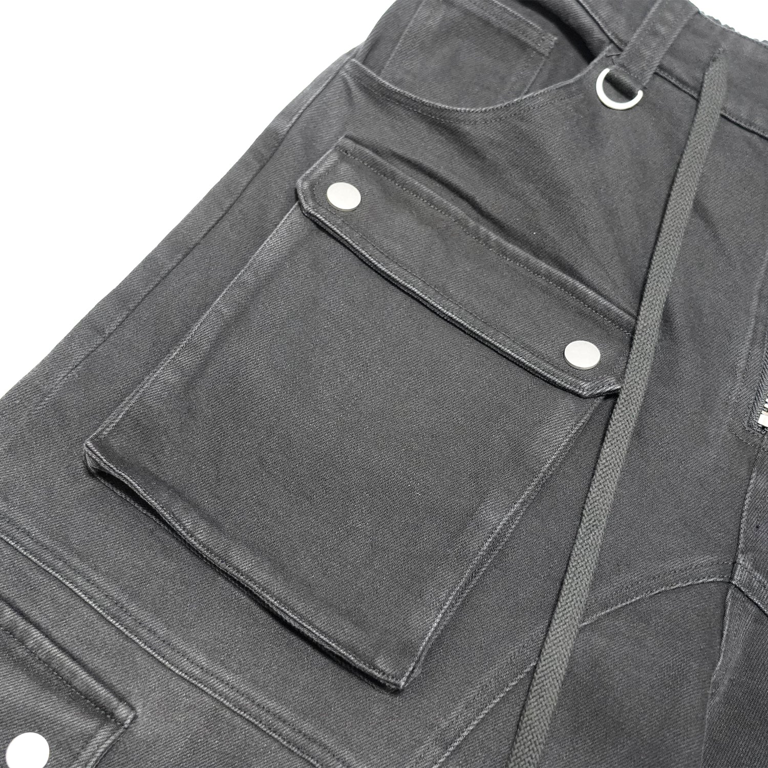 T.C.R INDUSTRIAL FADE CARGO LONG SHORTS - BLACK
