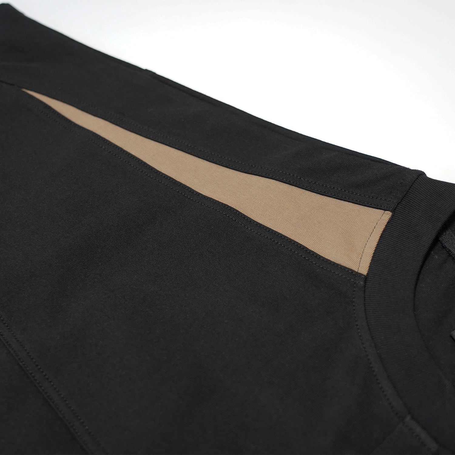 T.C.R AXIS TEE - BLACK