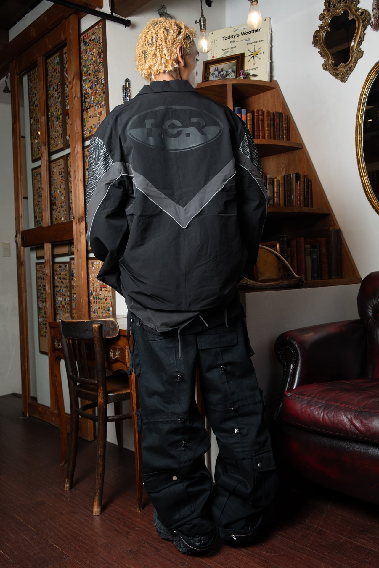 T.C.R EQUIPMENT TAILORED JACKET V2 - BLACK