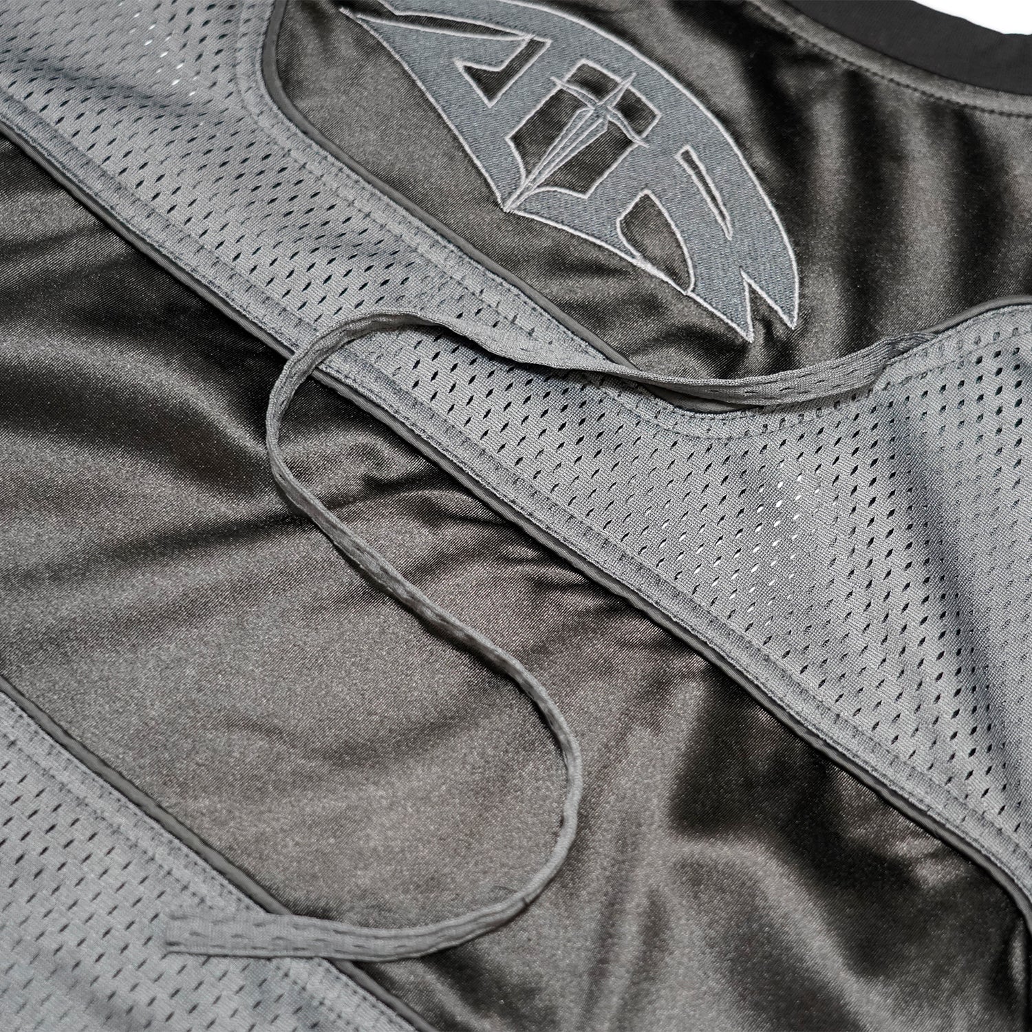 T.C.R DIVISION GAME MESH SHIRT - BLACK