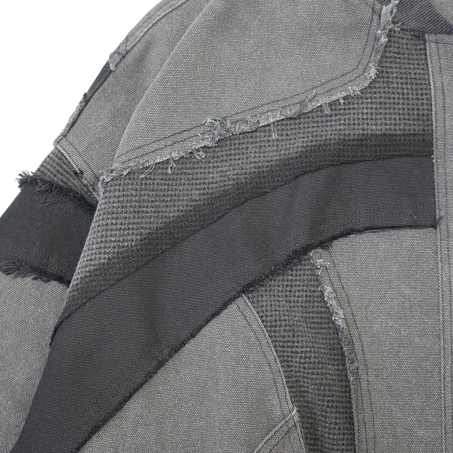 T.C.R DISTRESSED SPLICED BLOUSON - GRAY