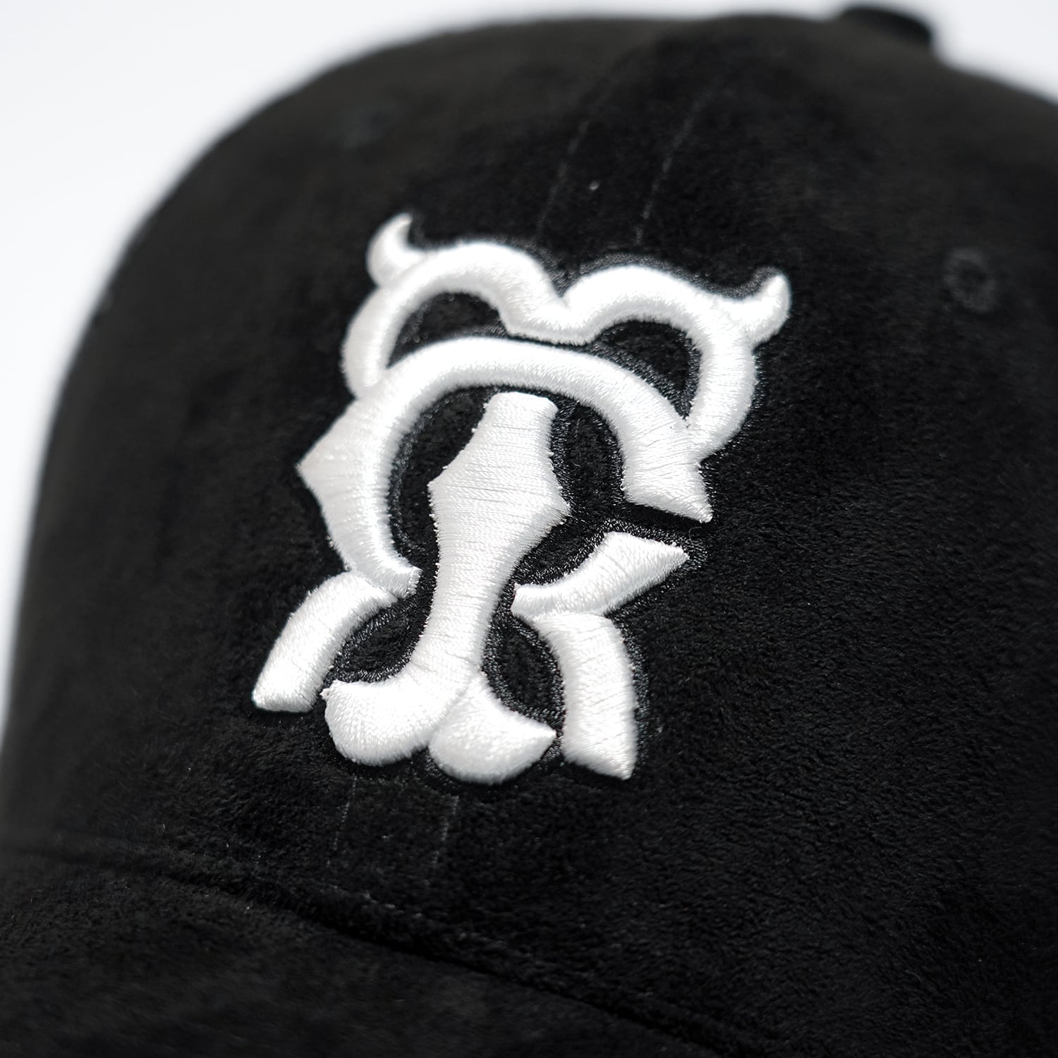 T.C.R MONOGRAM LOGO SUEDE TRUCKER CAP - BLACK / WHITE