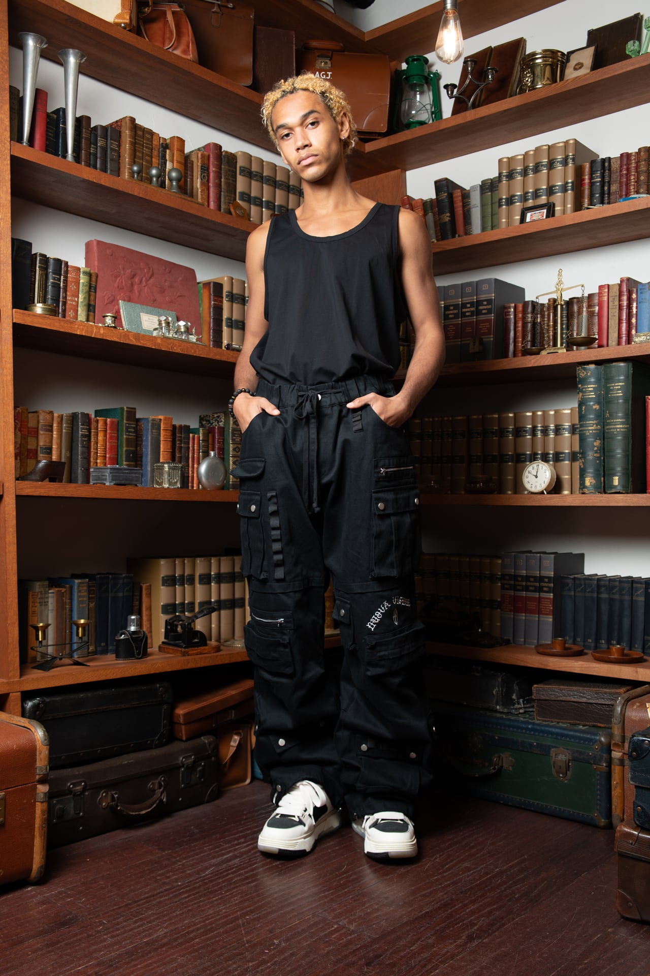 T.C.R NUOVA VISIONE BAGGY CARGO PANTS - BLACK