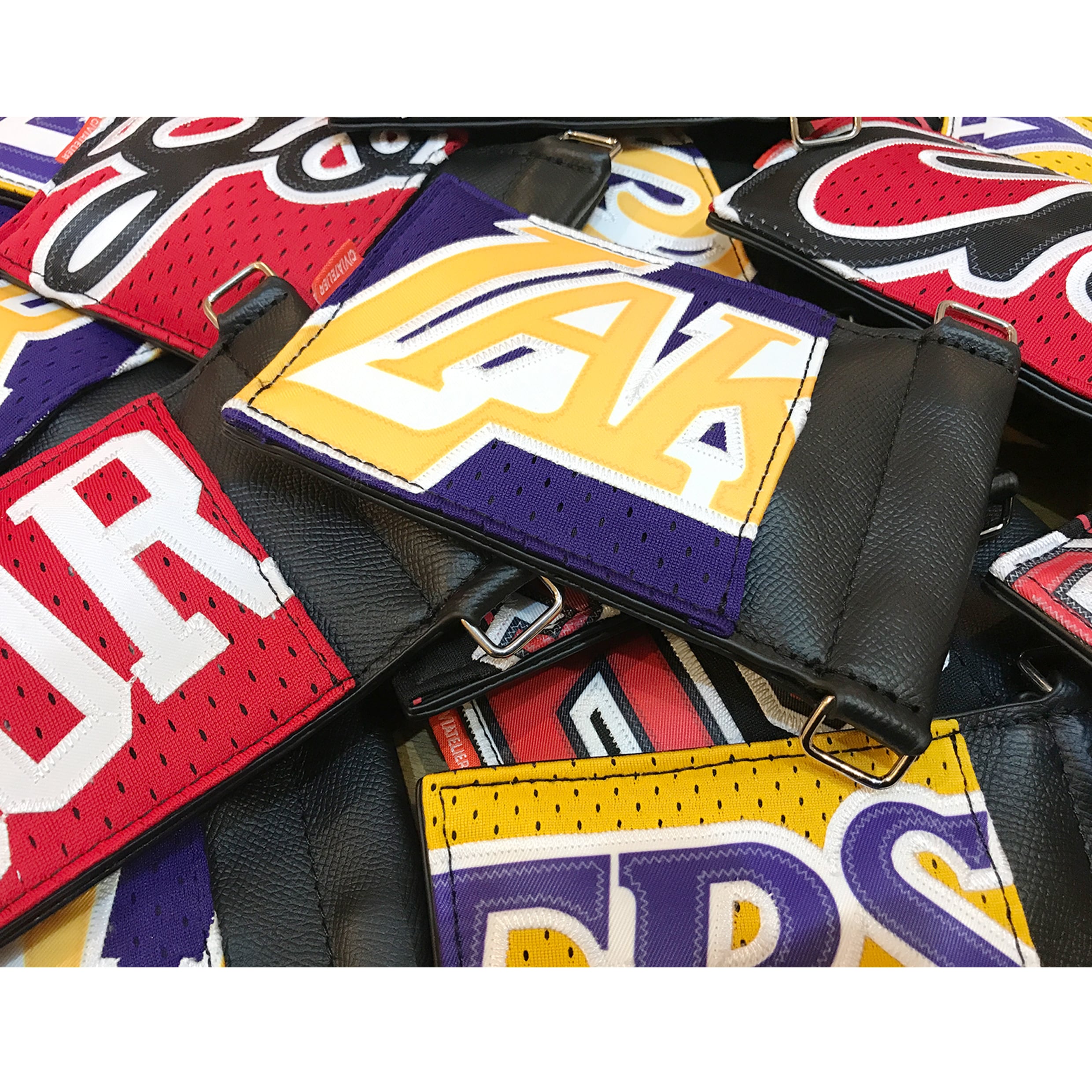 Civiatelier × T.C.R BY TOUCHER - Vintage jersey Remake Limited Neck Wallet