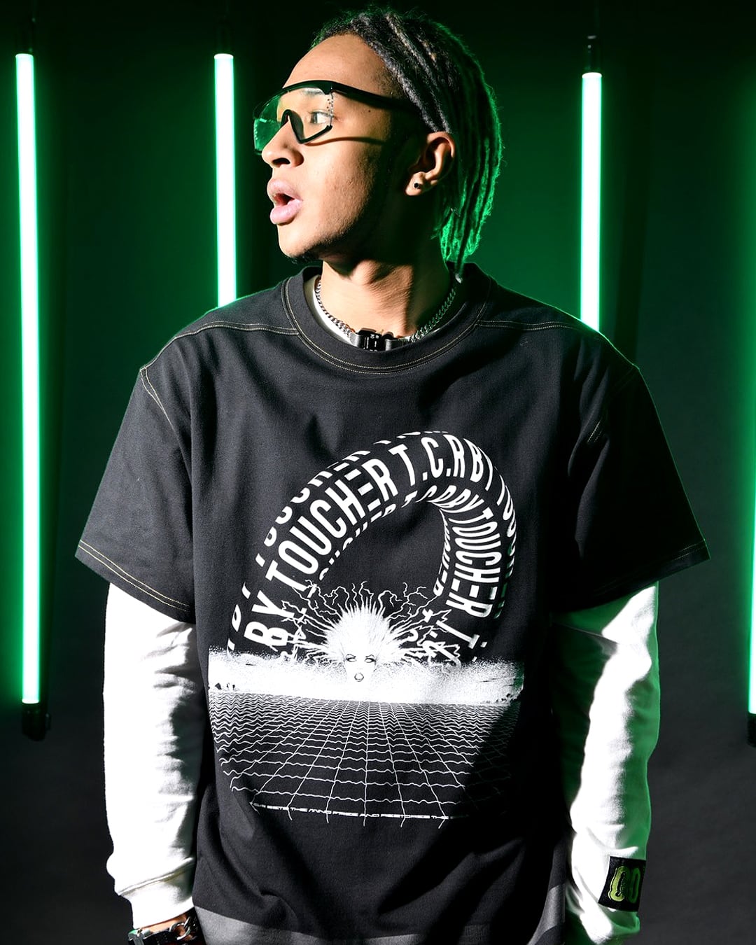 TUNNEL VISION OVERSIZED S/S TEE - BLACK/YELLOW