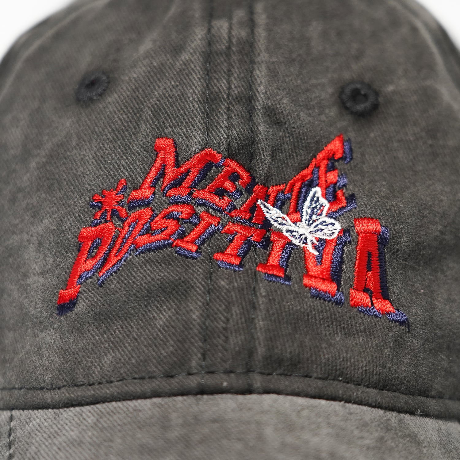 T.C.R MENTE POSITIVA WASHED LOW CAP - BLACK