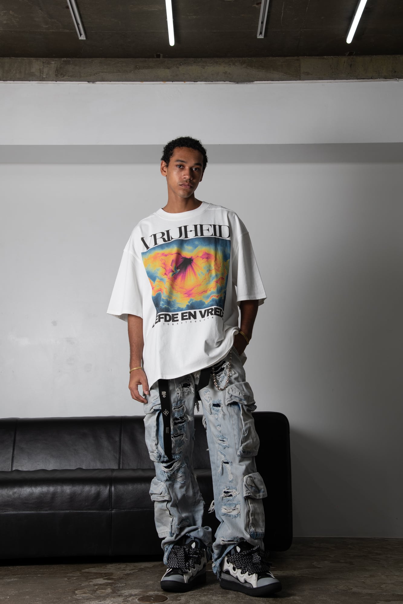 T.C.R VRIJHEID S/S TEE - WHITE