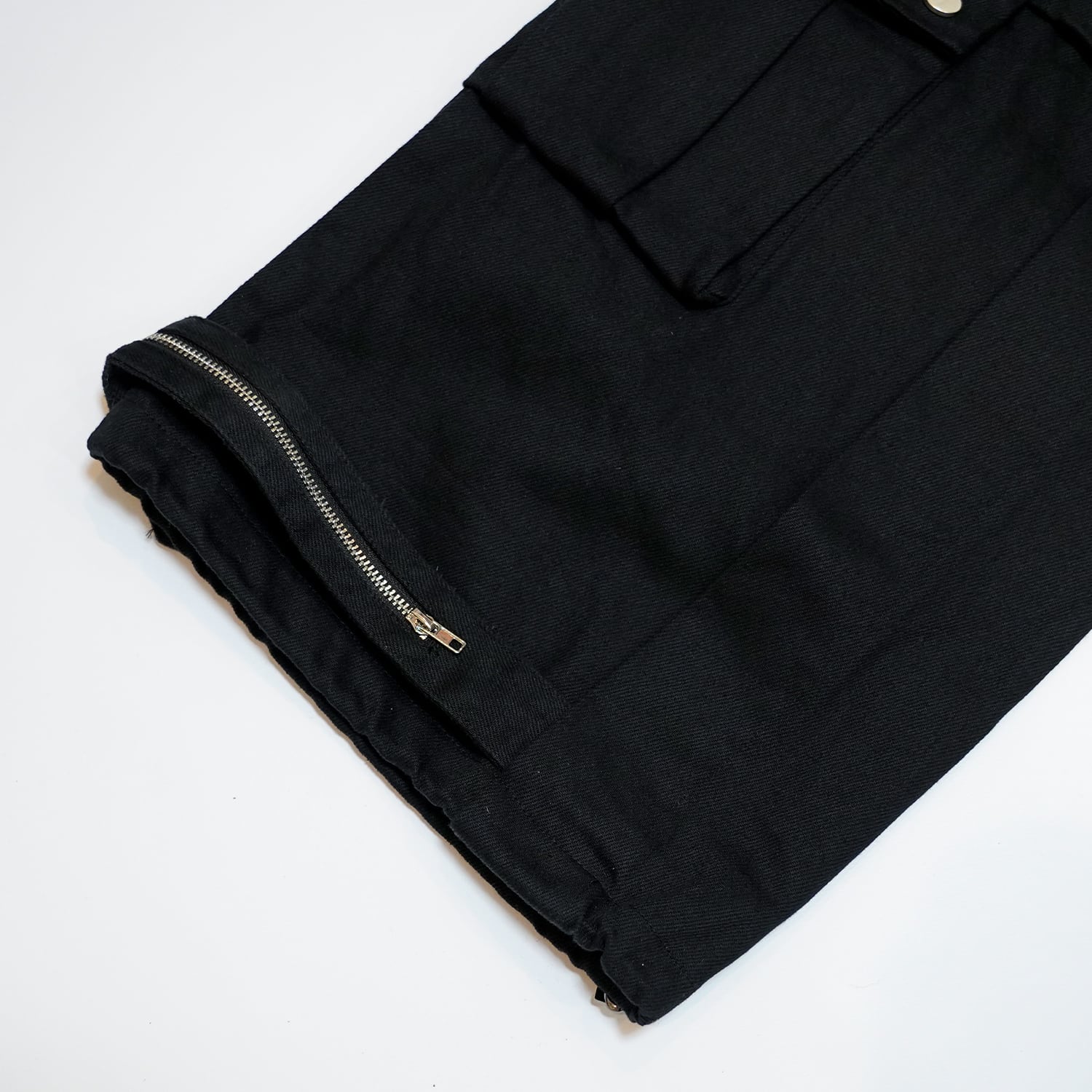 T.C.R NUOVA VISIONE BAGGY CARGO PANTS - BLACK