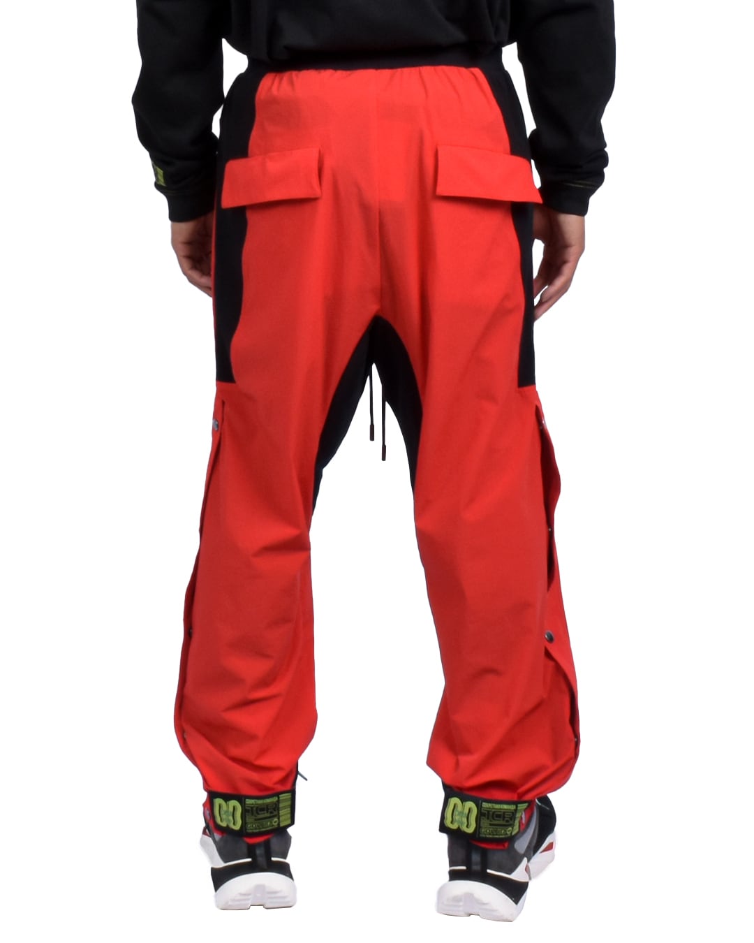 T.C.R EQUIPMENT SHELL JOGGER V3 - RED/BLACK
