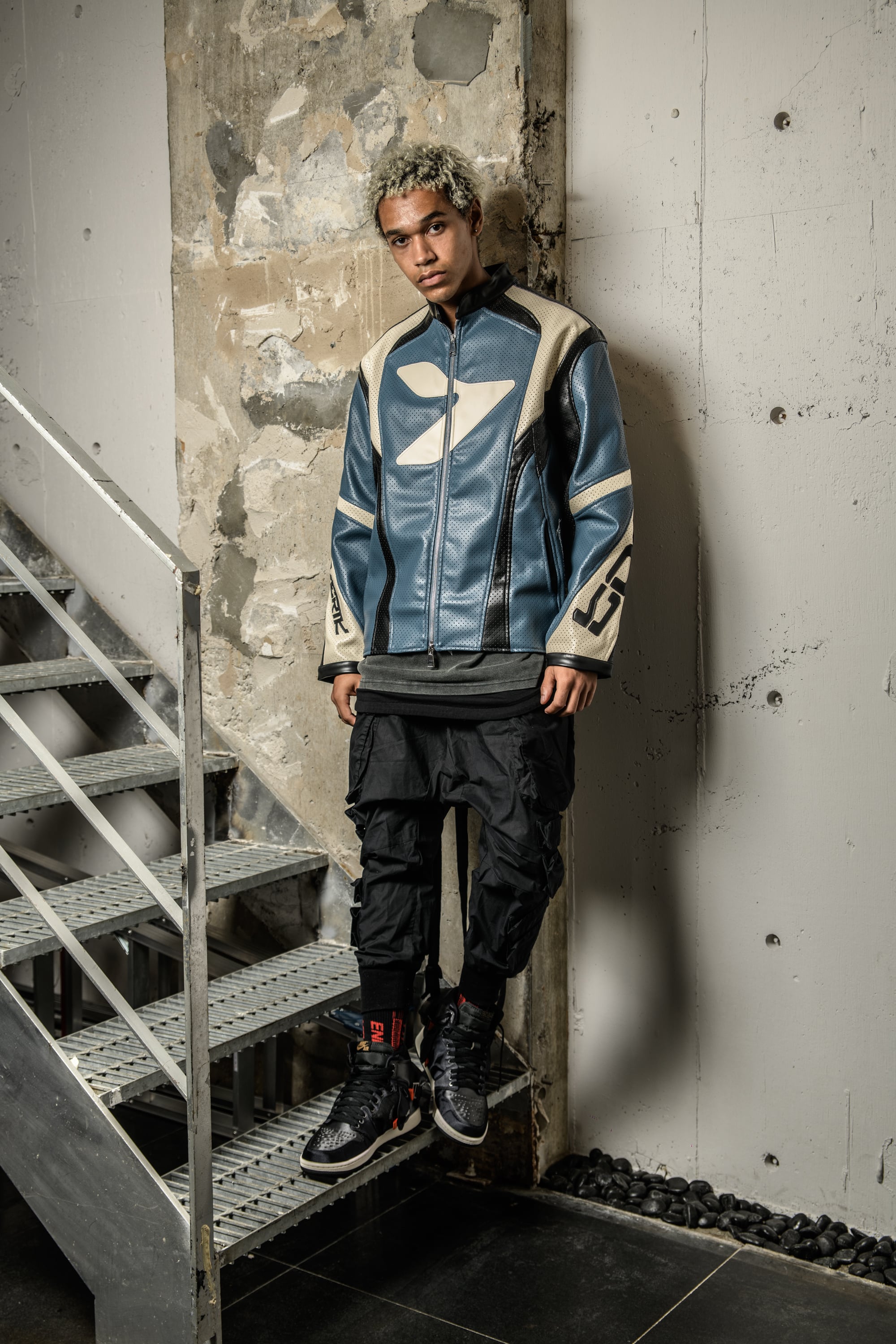 T.C.R MAVERIK MESH LEATHER MOTO JACKET - NAVY