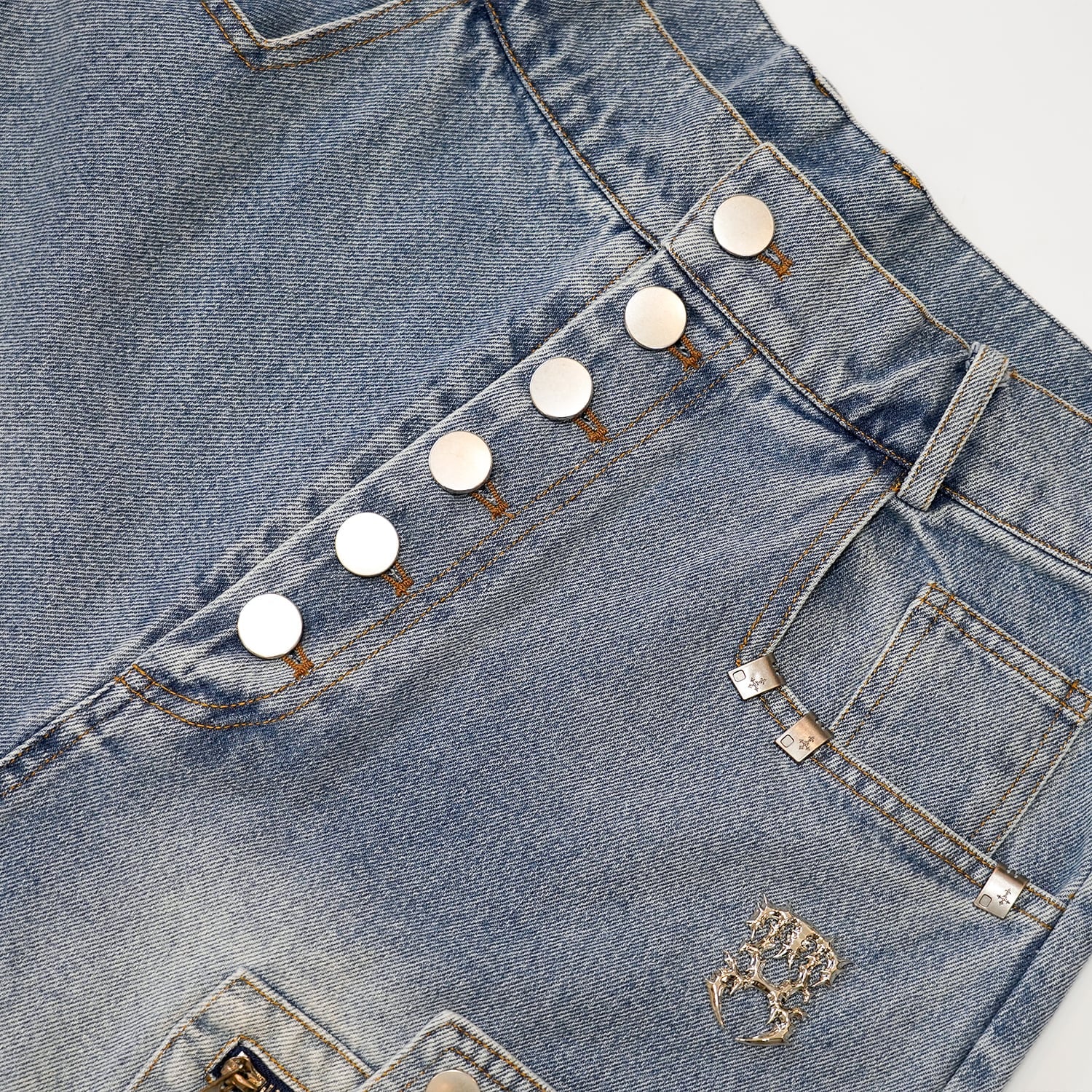 T.C.R DOUBLE KNEE DAMAGE SHORTS - BLUE