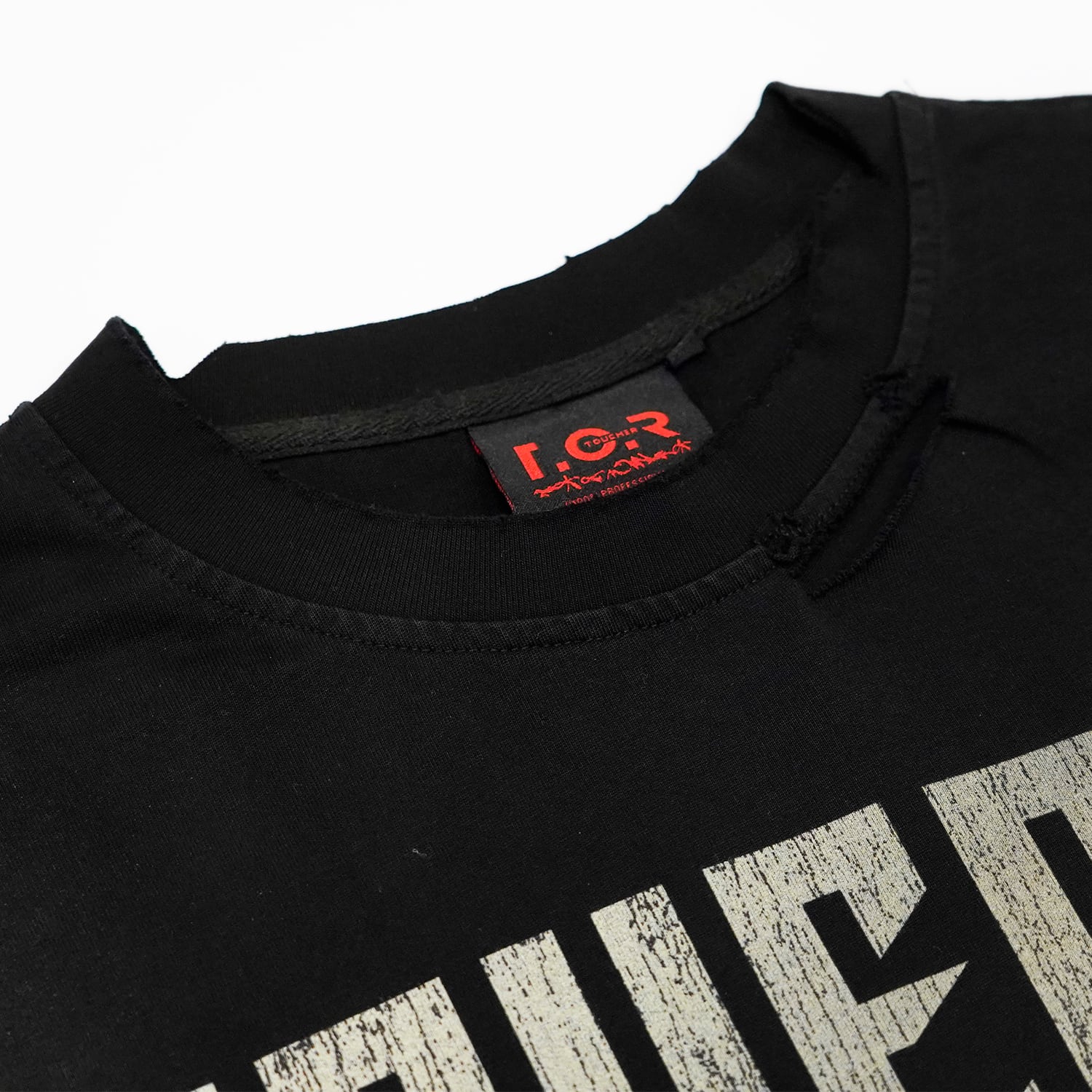 T.C.R REBEL HEART L/S TEE - BLACK