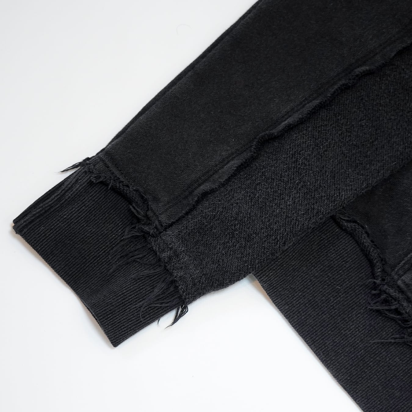 T.C.R DISTRESSED WASHED FULL-ZIP BAGGY HOODIE - BLACK