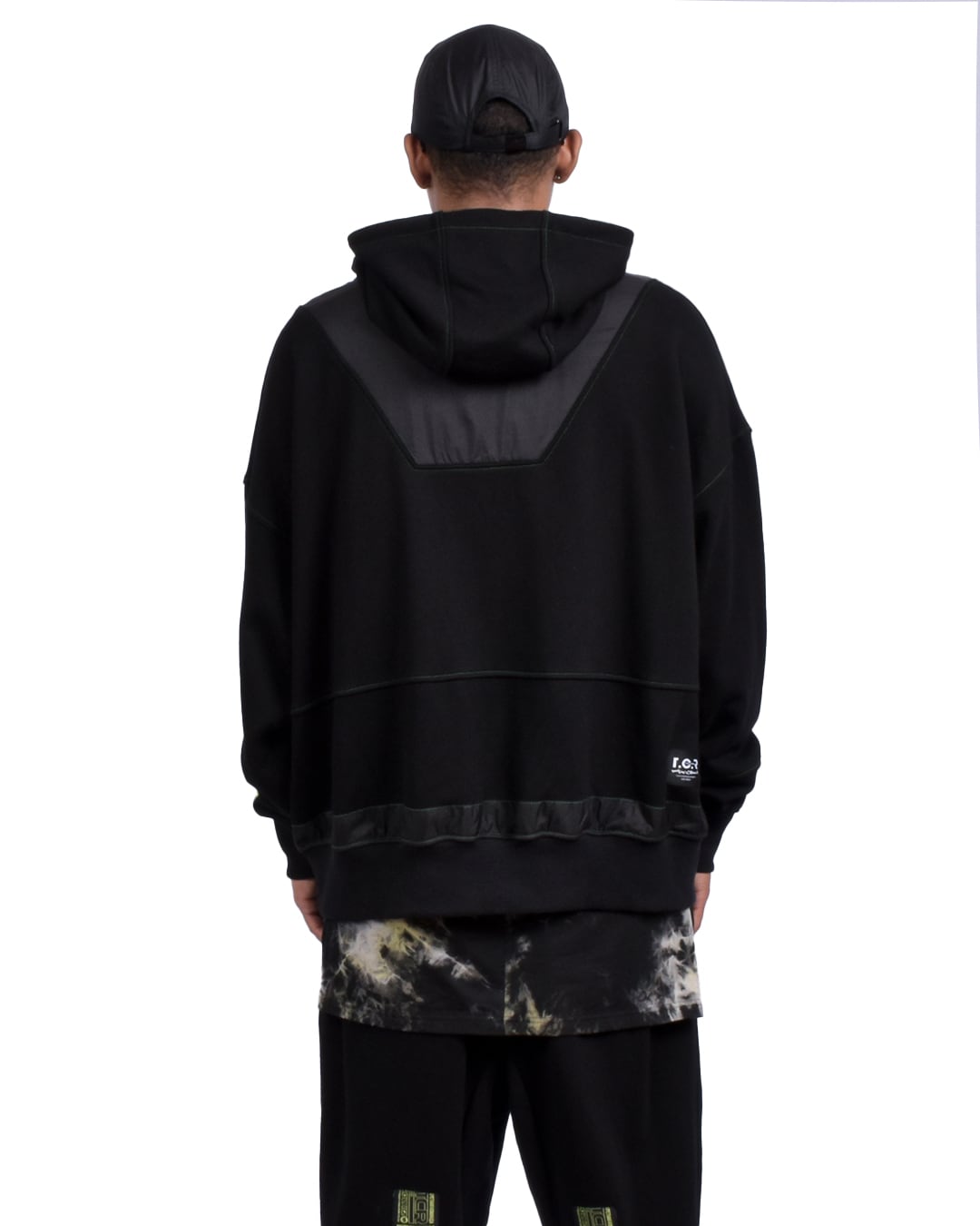 TCR ESSENTIAL TECH HOODIE - BLACK/BLUE GREEN