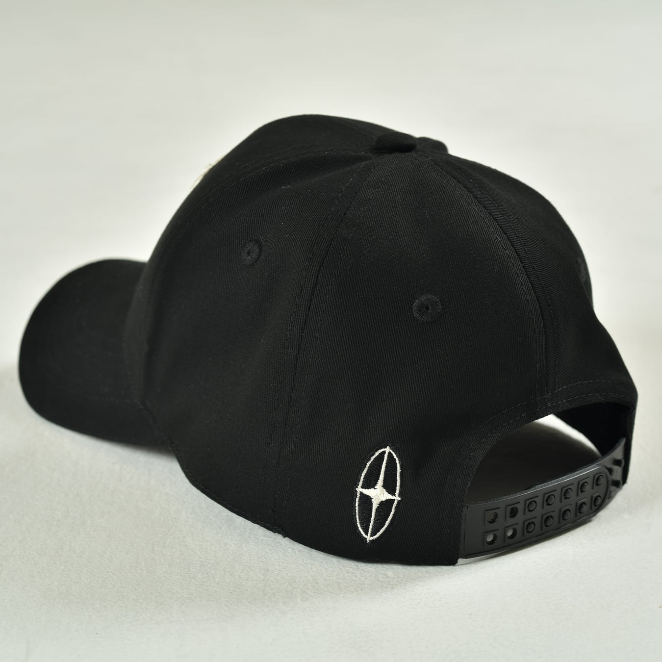 T.C.R MONOGRAM LOGO 6PANEL JESUS CAP - BLACK