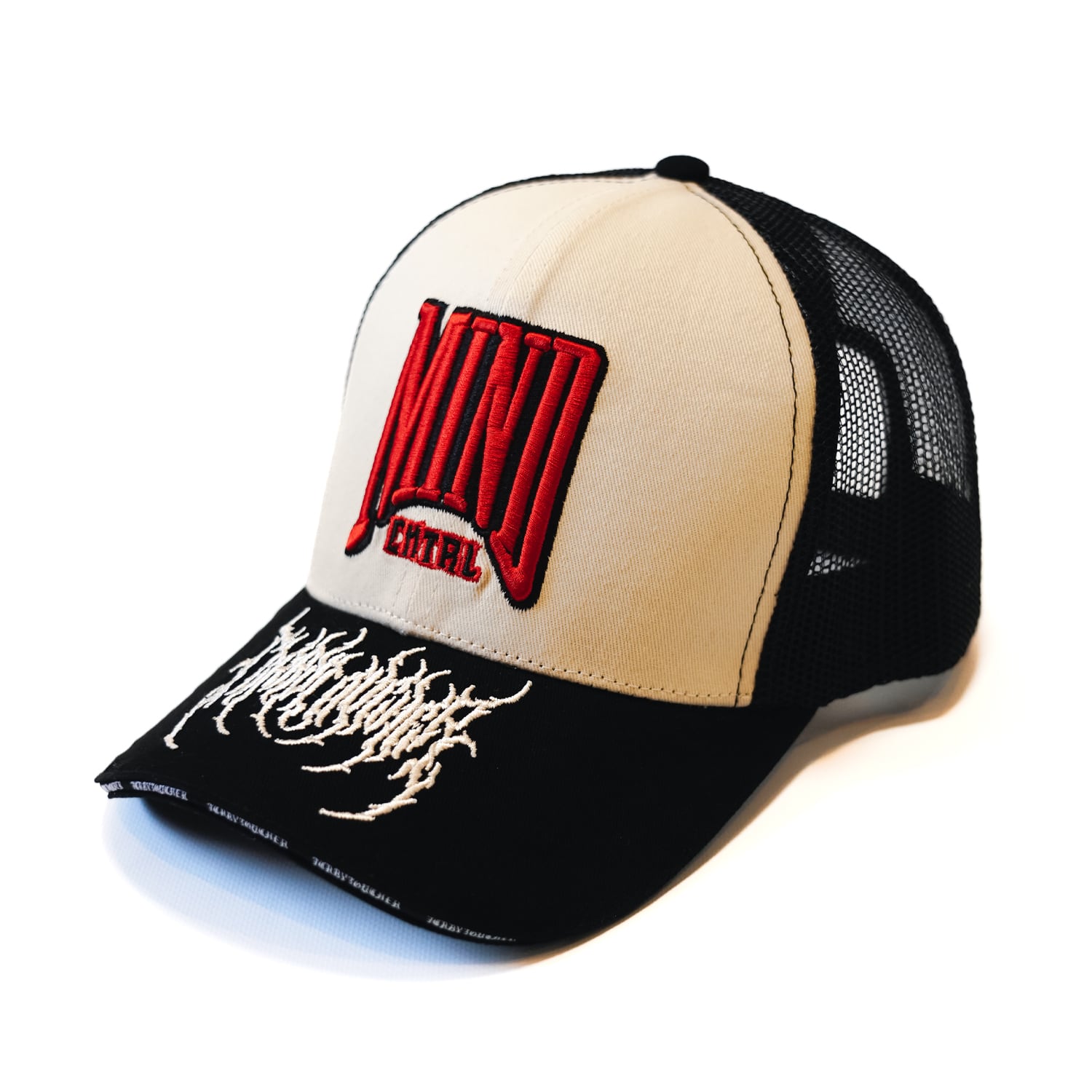 T.C.R MIND CNTRL 6PANEL SNAP BACK MESH LOW CAP - BLACK / BEIGE