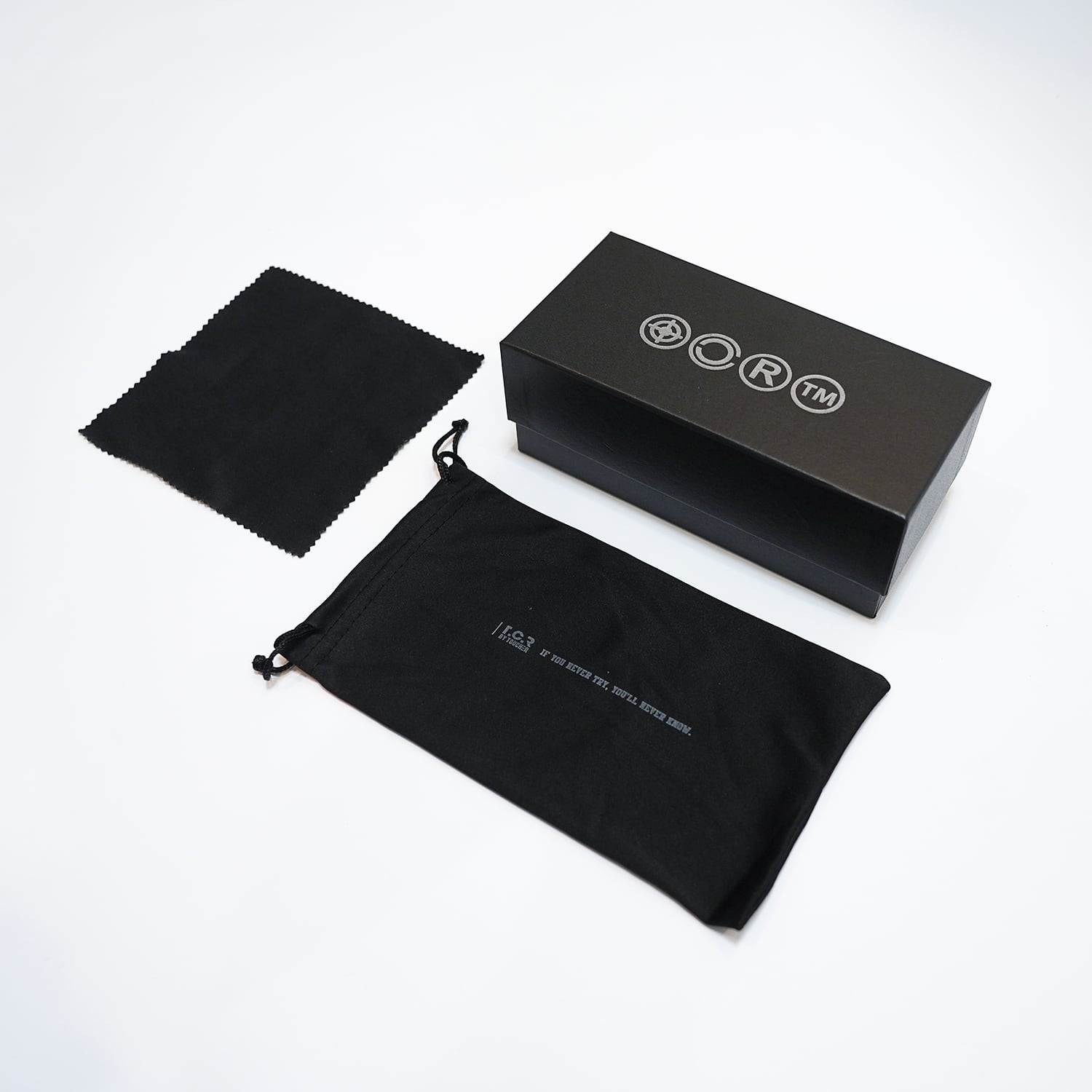 T.C.R OVERSIZED SHIELD SUNGLASS - EXCLUSIVE / BLACK