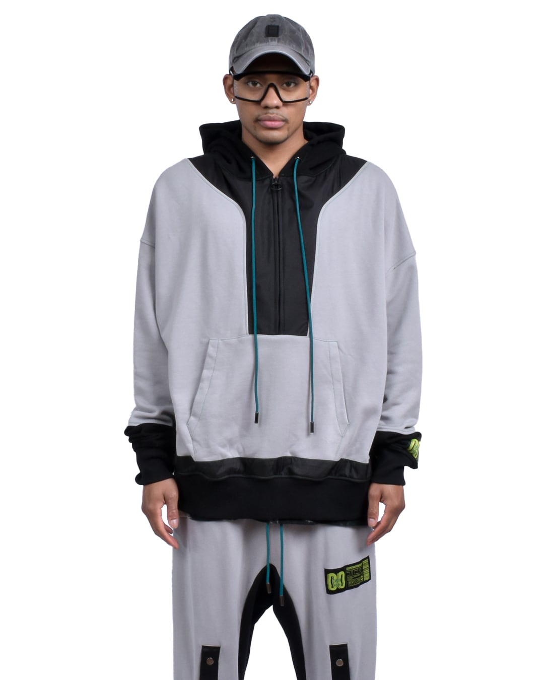 TCR ESSENTIAL TECH HOODIE - GRAY/BLACK