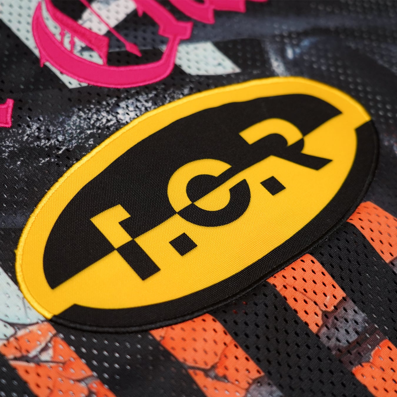 T.C.R CHAIN REACTION ALLOVER S/S MESH SHIRTS