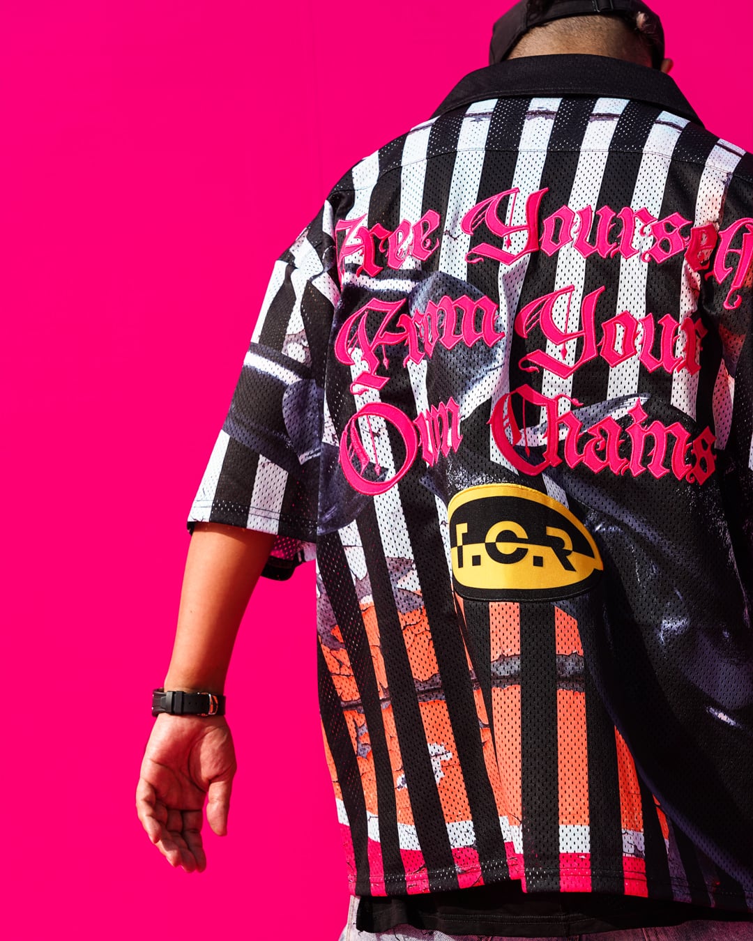 T.C.R CHAIN REACTION ALLOVER S/S MESH SHIRTS