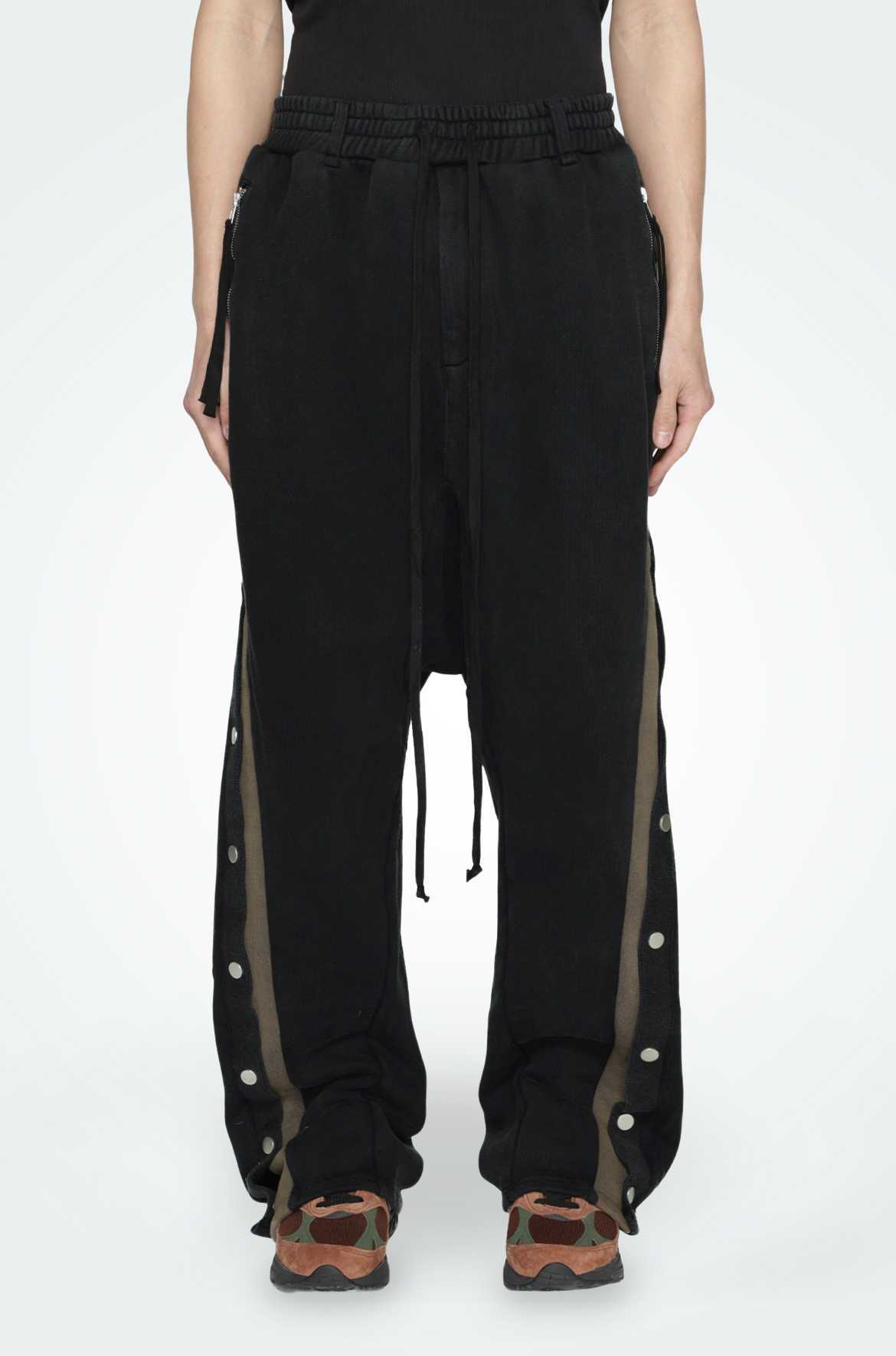 T.C.R DARK RIDER BAGGY SNAP JOGGER - BLACK