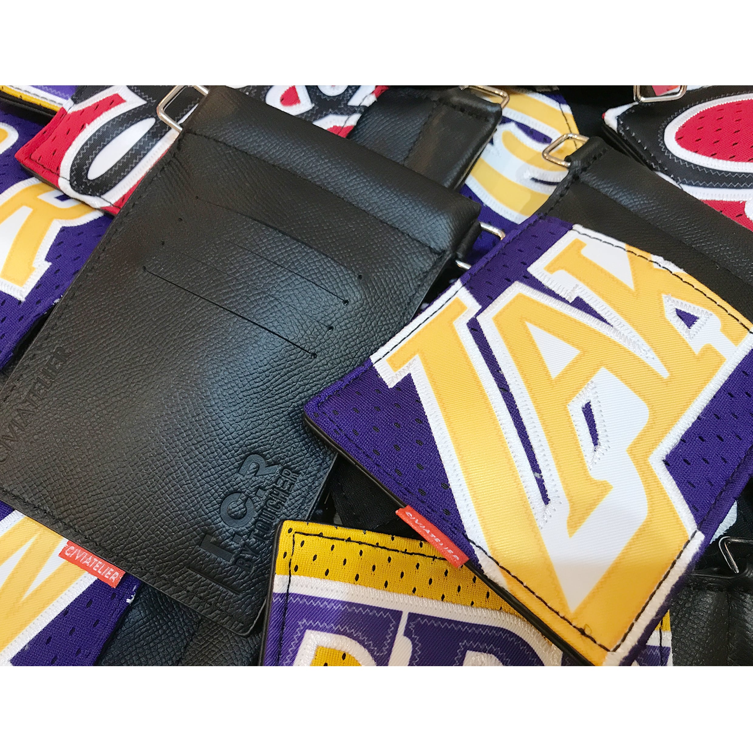 Civiatelier × T.C.R BY TOUCHER - Vintage jersey Remake Limited Neck Wallet
