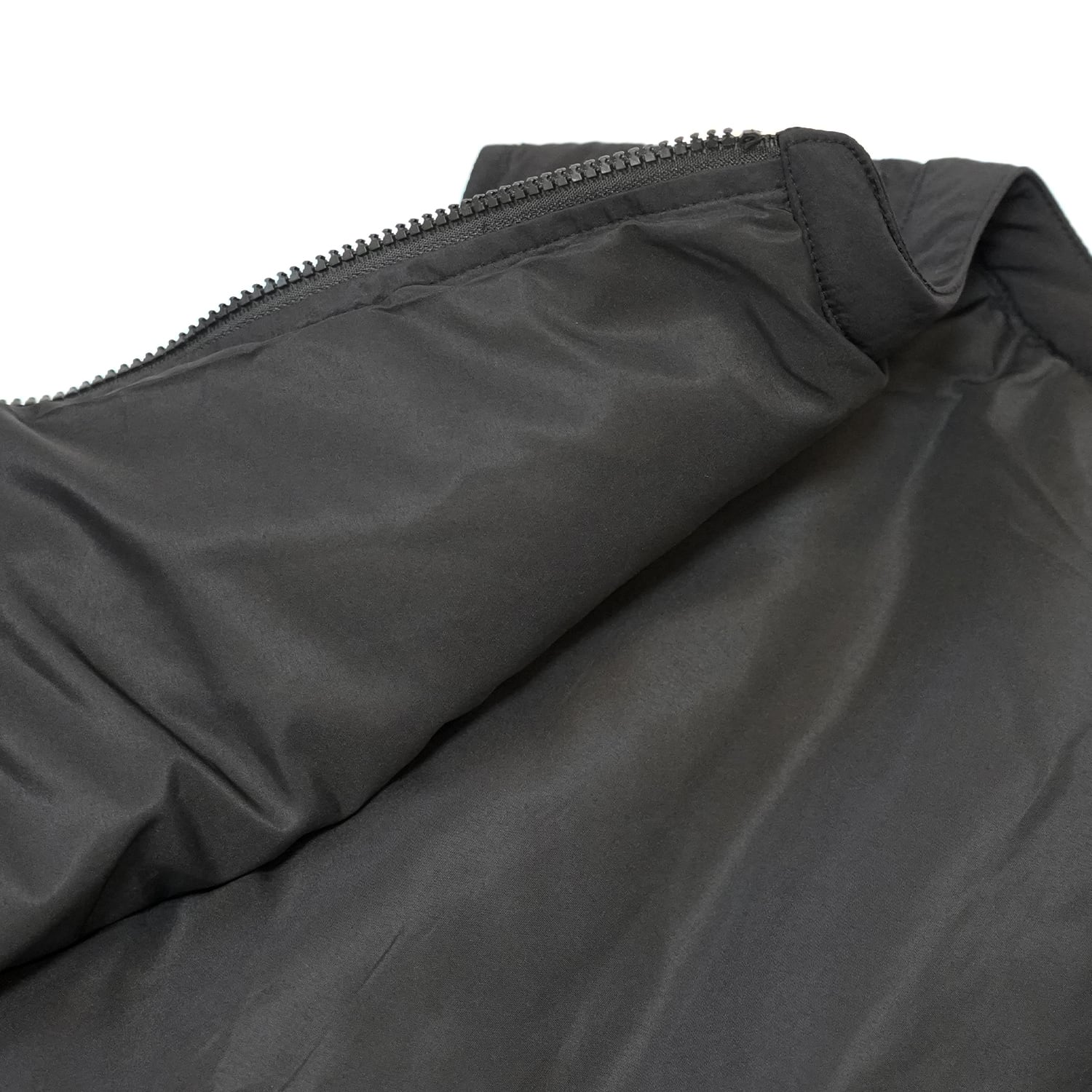 T.C.R GRID PUFFER VEST - BLACK