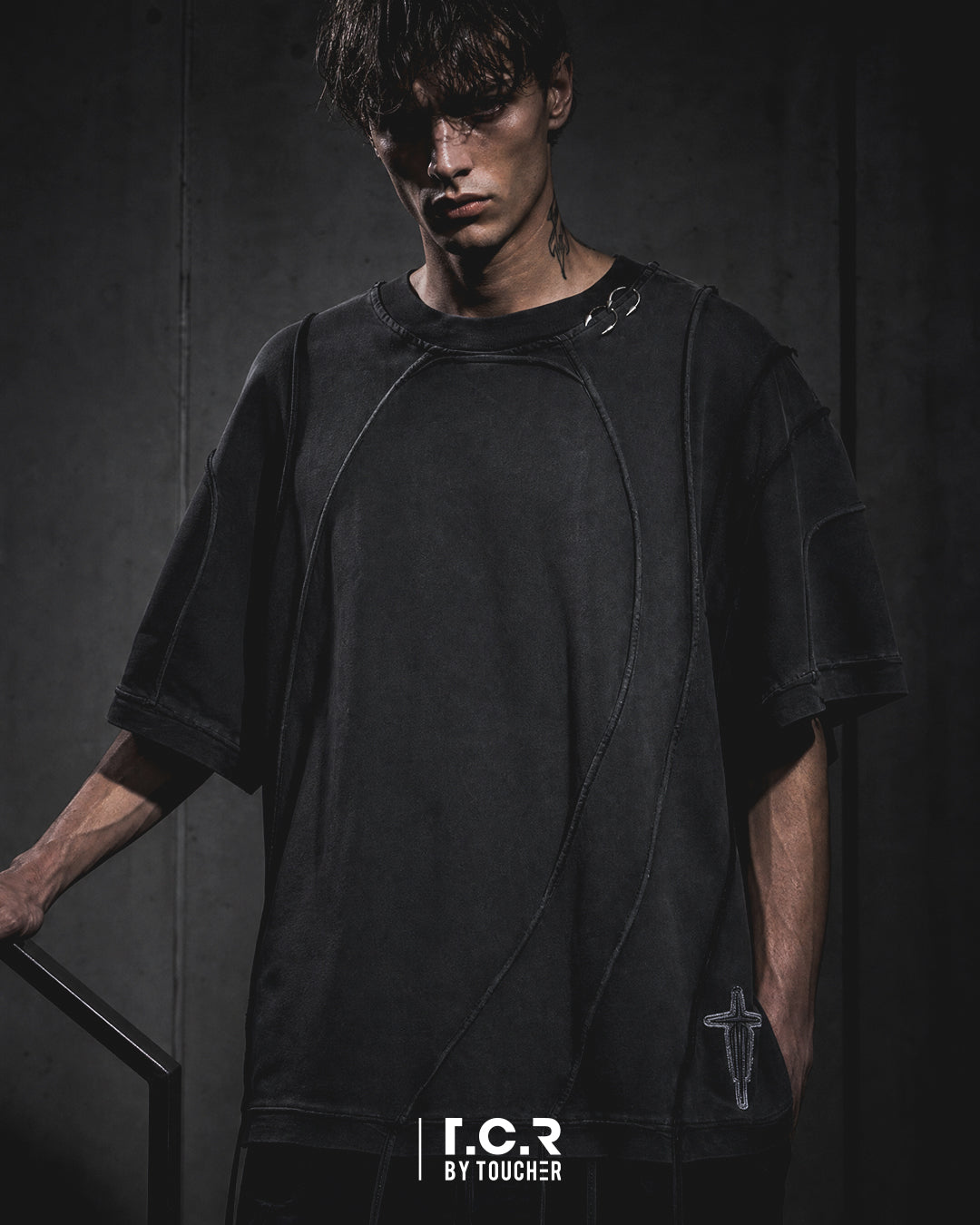 T.C.R DARK HAZE TEE - BLACK