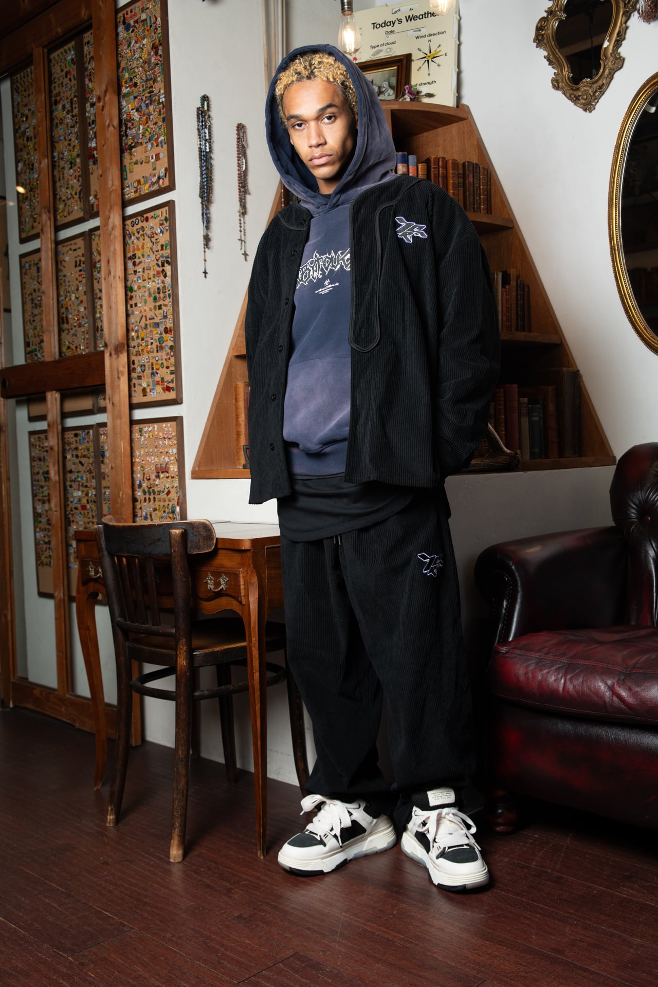 T.C.R CORDUROY WIDE EASY PANTS - BLACK
