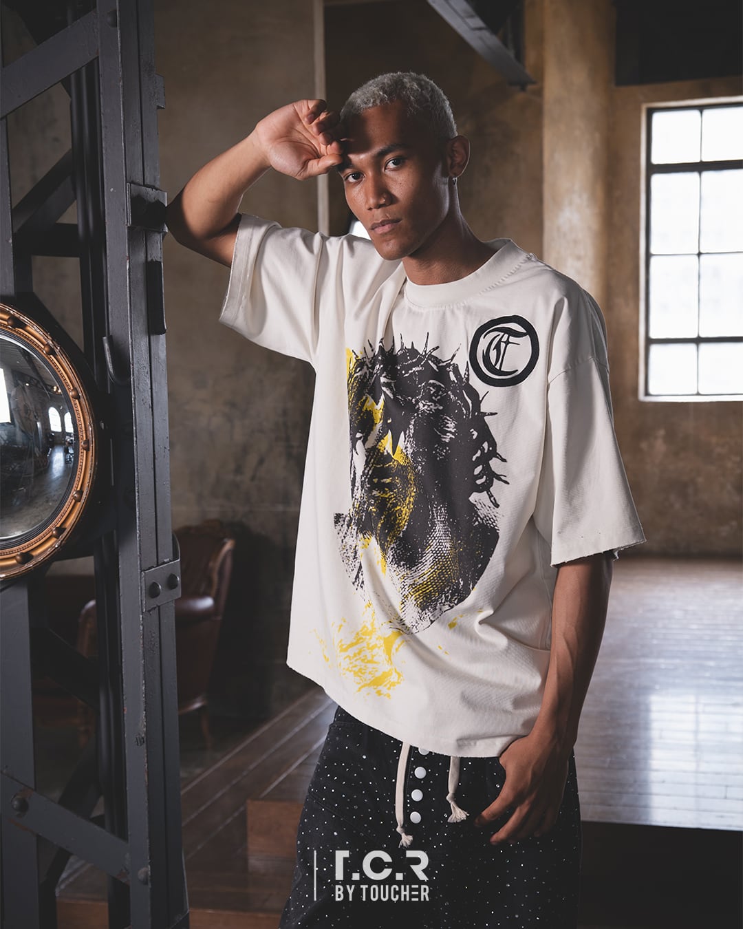 T.C.R JESUS FADE S/S TEE - CREAM