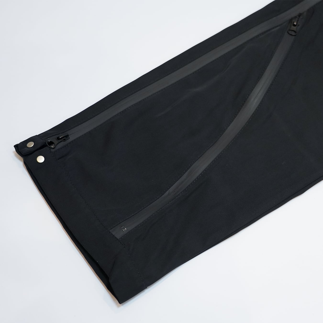T.C.R TECH SHELL PANTS - BLACK