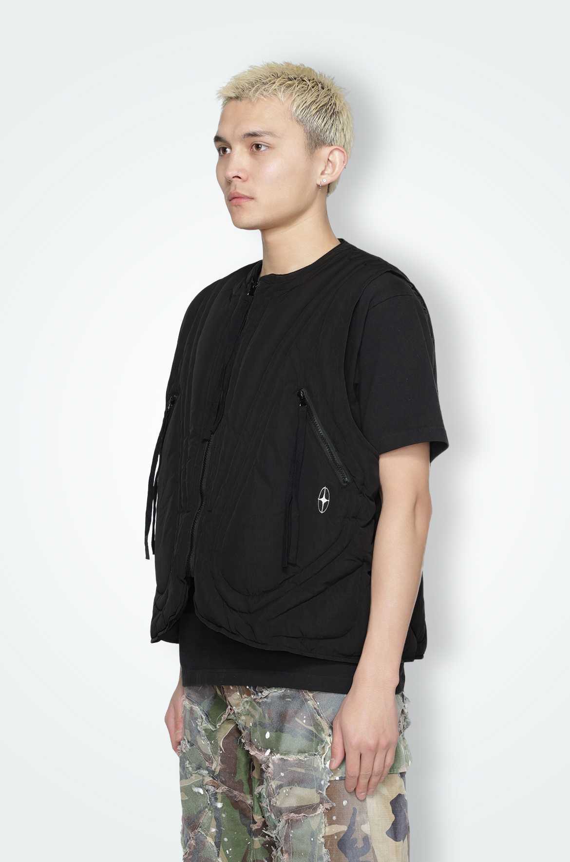 T.C.R GRID PUFFER VEST - BLACK