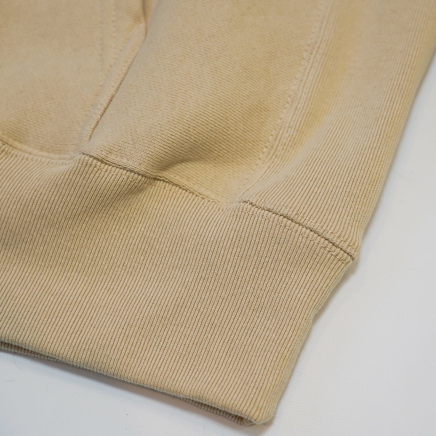 T.C.R CREW PULLOVER HEAVY OUNCE HOODIE - SAND BEIGE