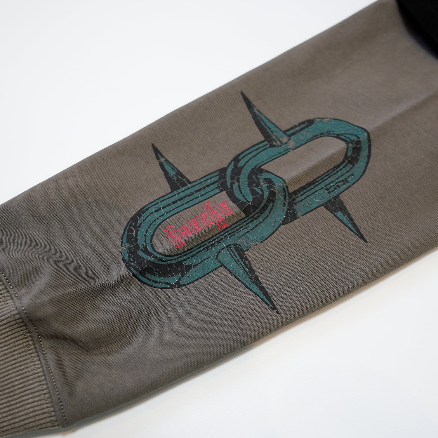 T.C.R MAVERIK LAYERD L/S TEE - BLACK