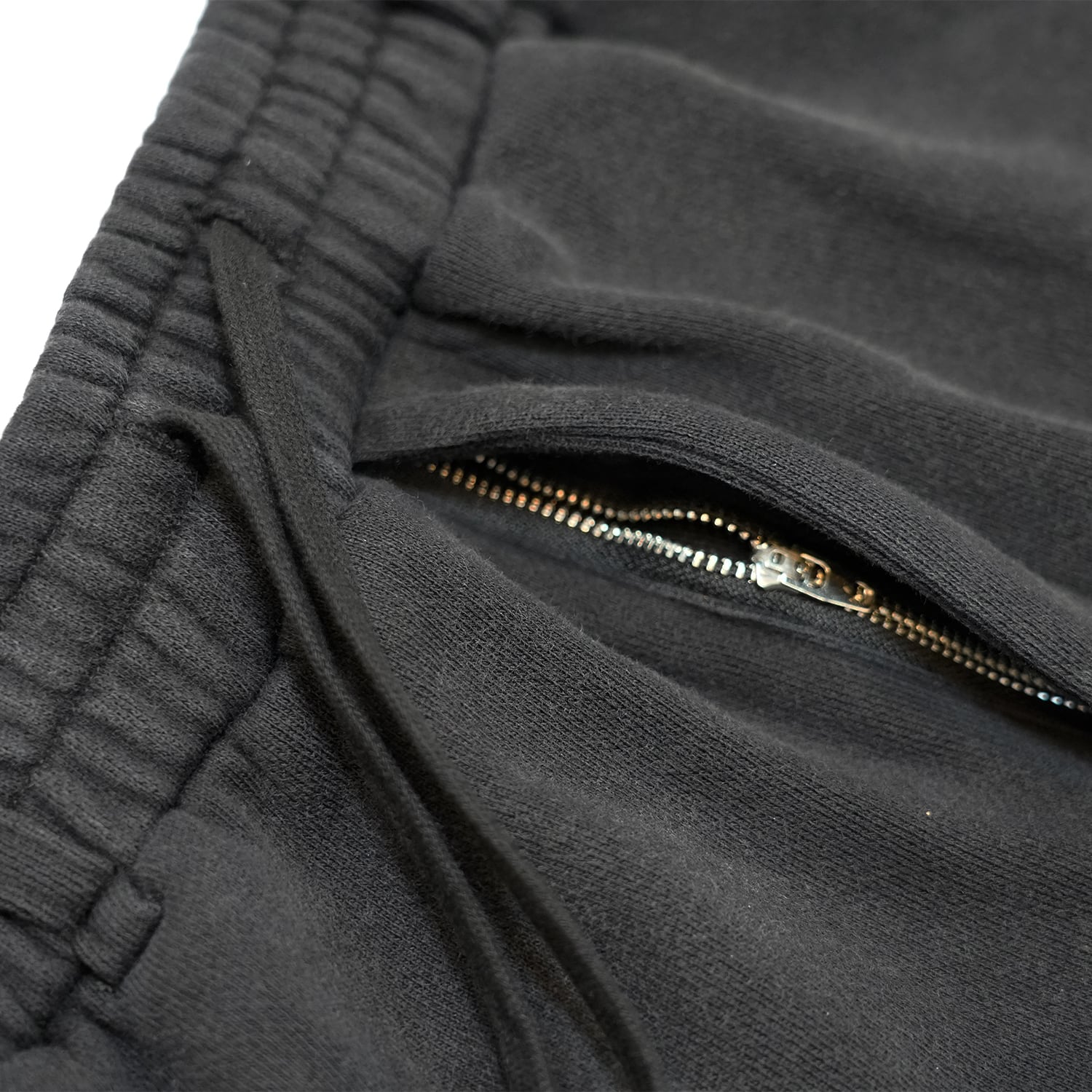 T.C.R DARK RIDER BAGGY SNAP JOGGER - BLACK