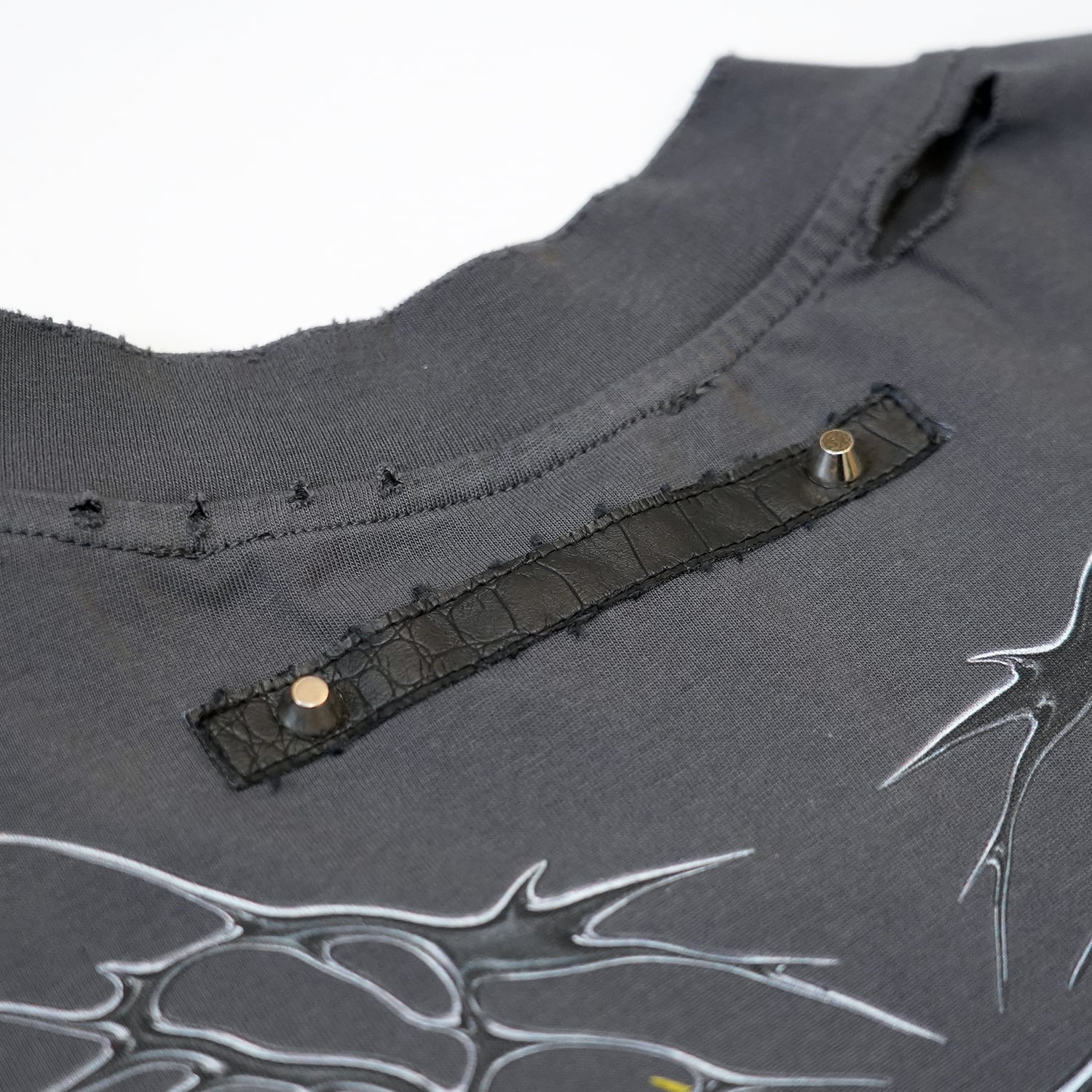 T.C.R CHROME ARMOR L/S TEE - BLACK