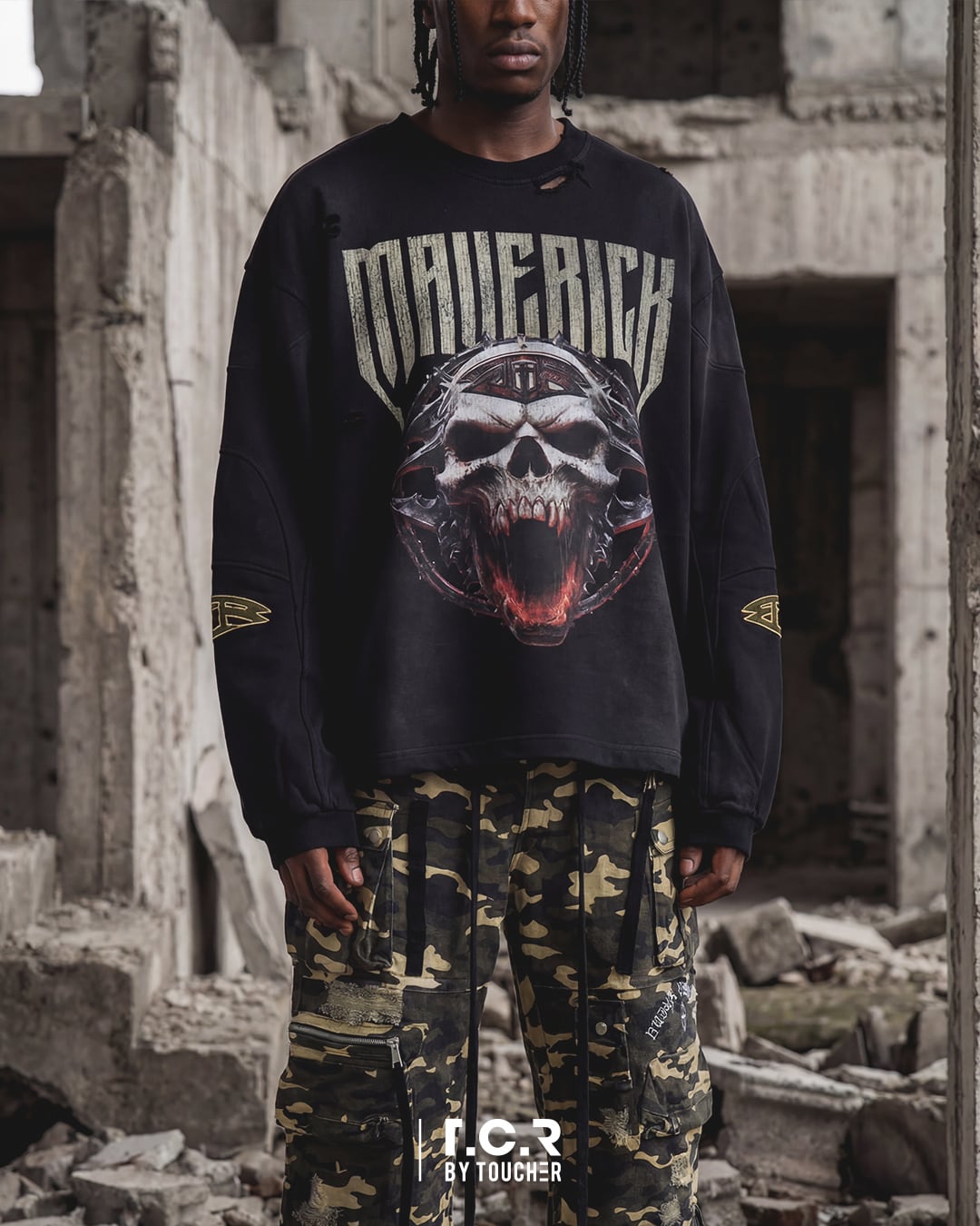 T.C.R REBEL HEART L/S TEE - BLACK