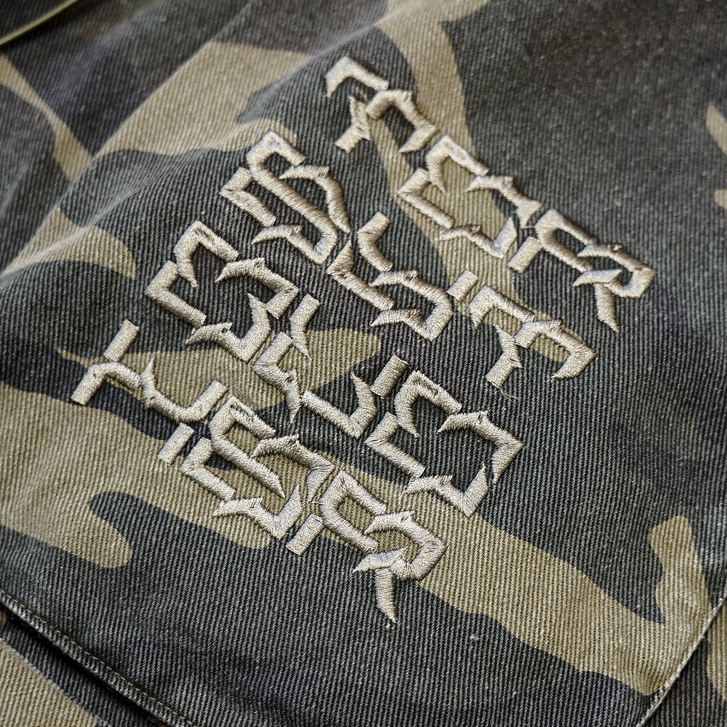 T.C.R RELAPSE MULTI POCKET SAROUEL CARGO SHORTS - CAMO