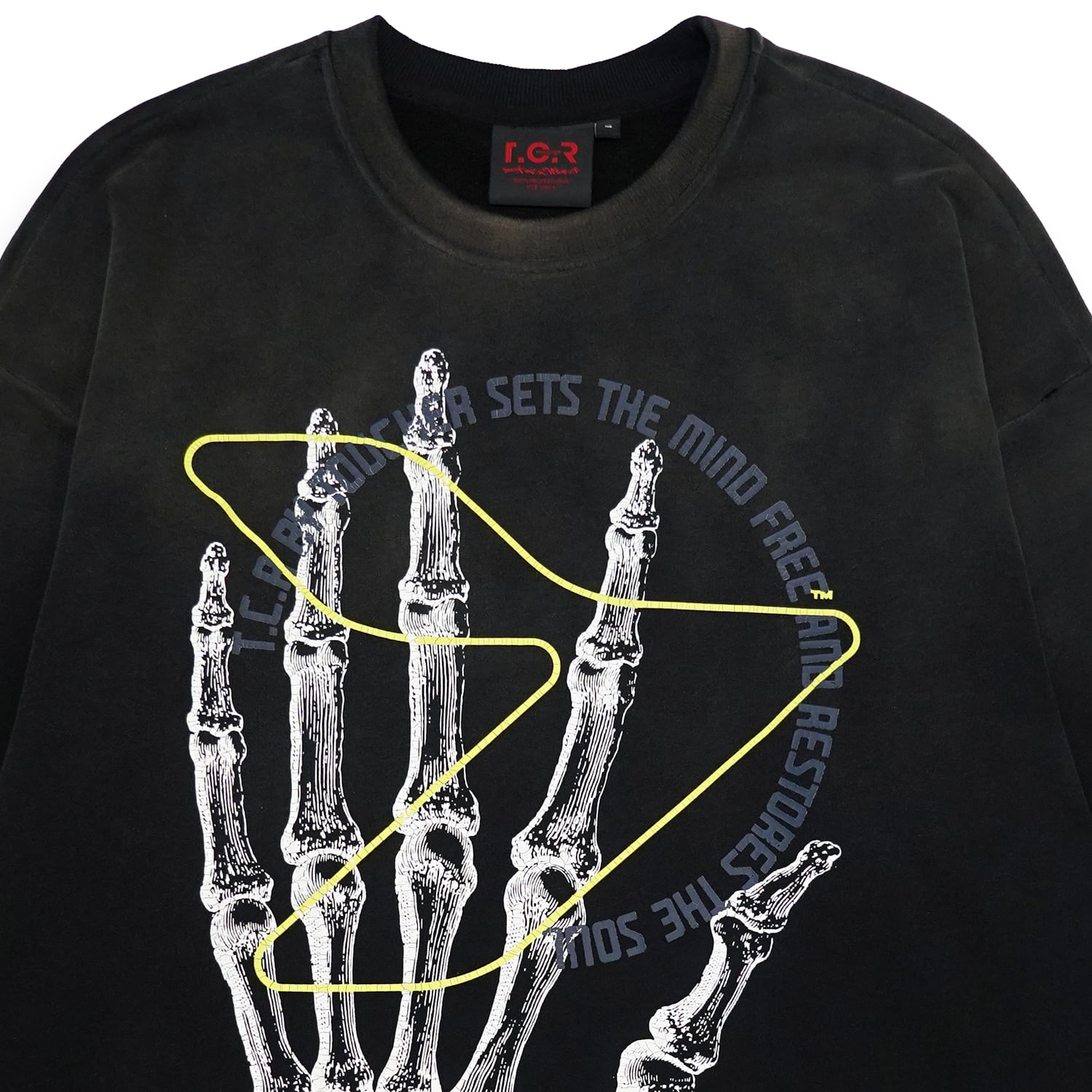 T.C.R IN MY HANDZ CREW NECK SWEAT SHIRT - BLACK