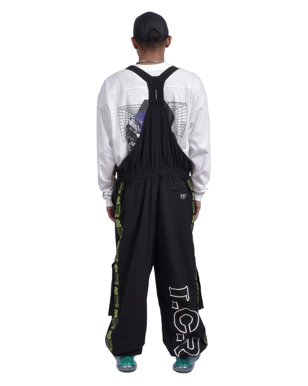 T.C.R EQUIPMENT SHELL OVERALL V2 - BLACK