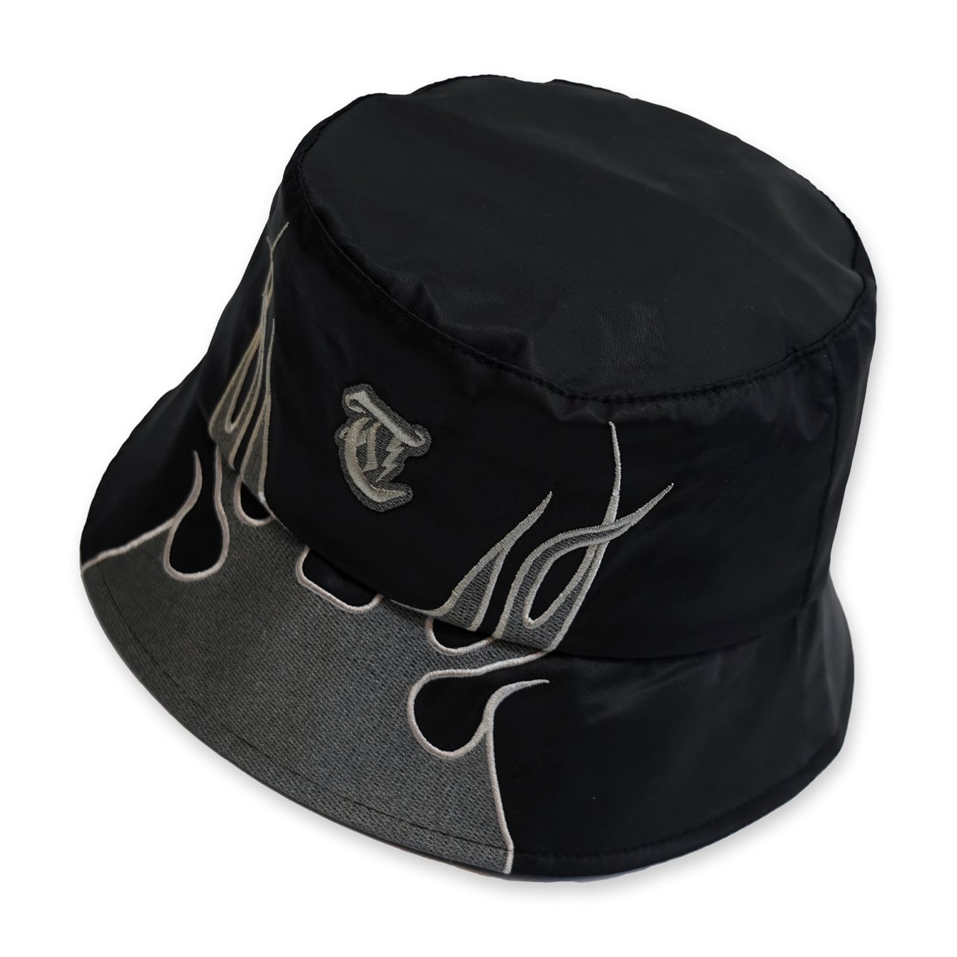 T.C.R FLAME NYLON BUCKET HAT - BLACK