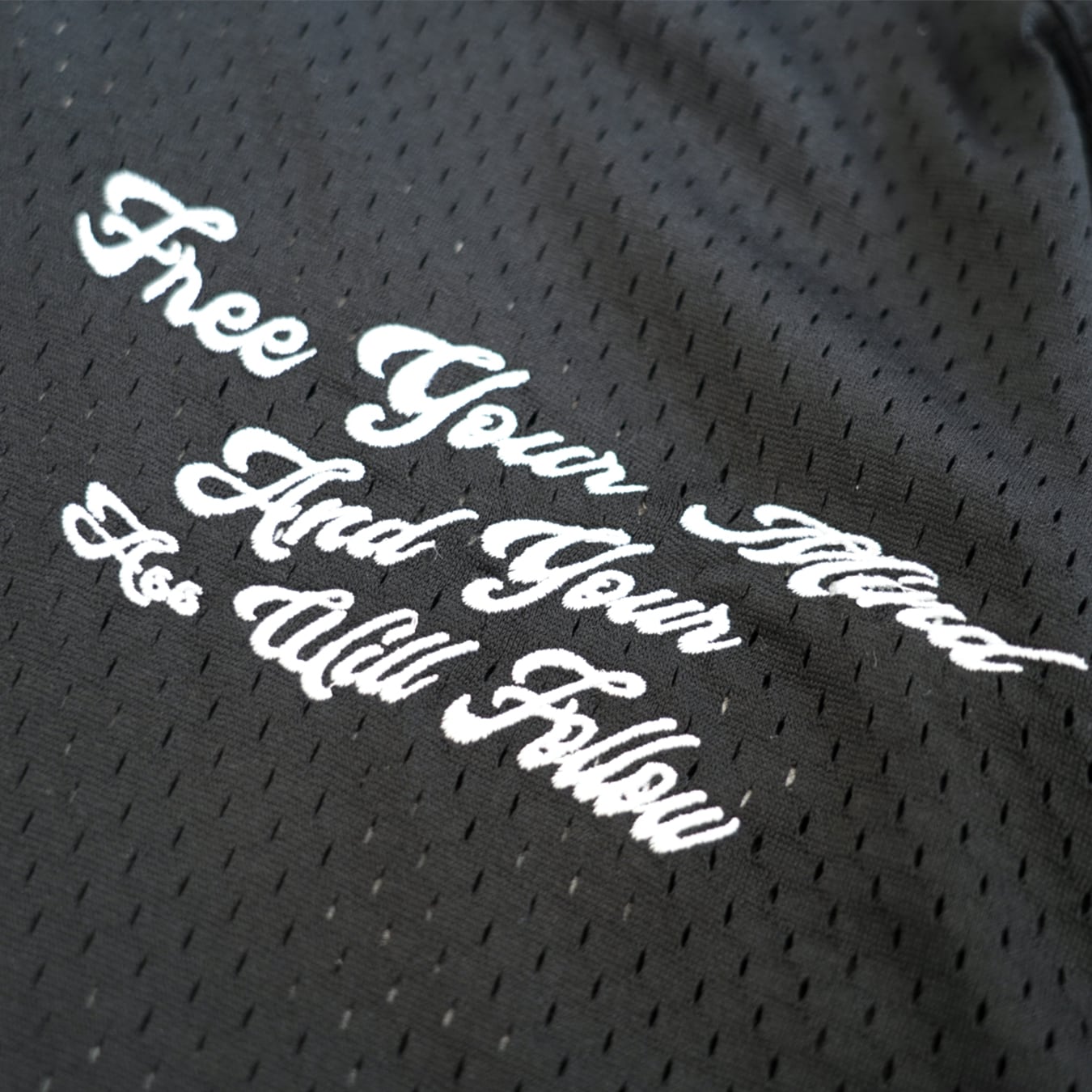 T.C.R LIGHTNING LOGO L/S MESH SHIRTS - BLACK
