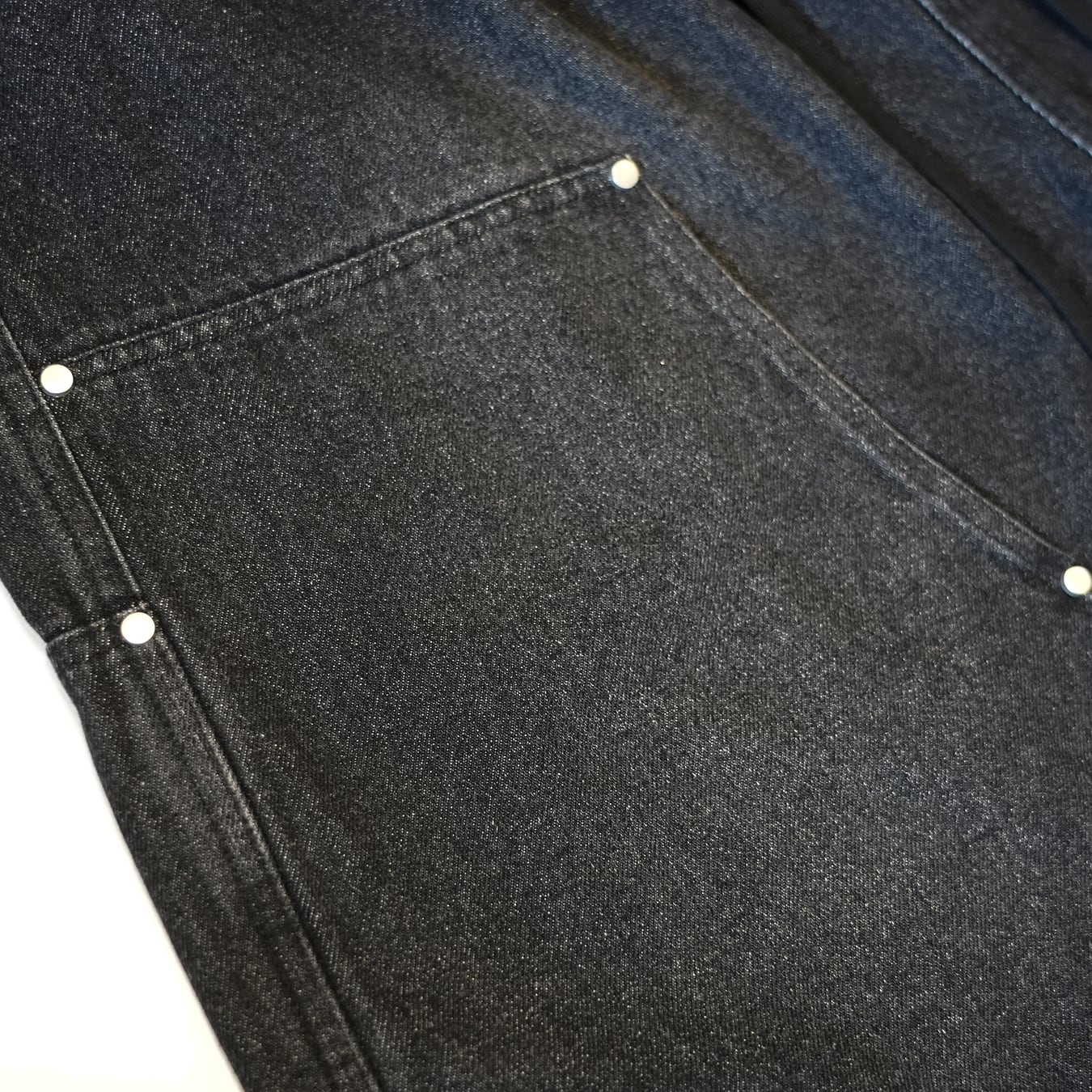 T.C.R DESTROYED PANEL DENIM SHORTS - BLACK