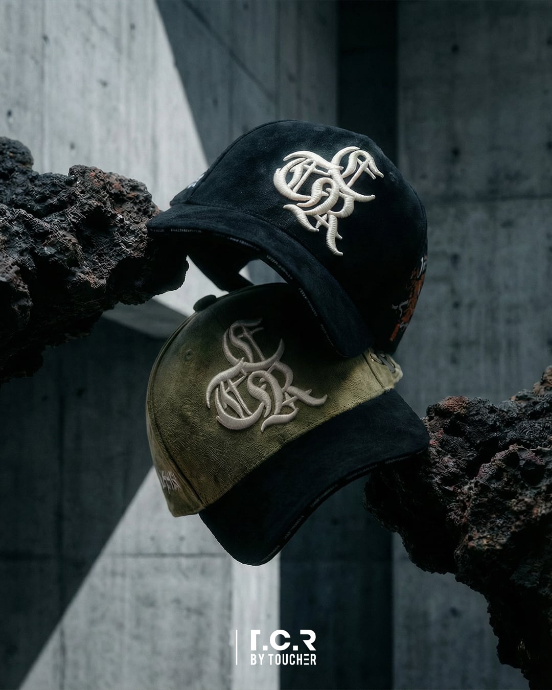 T.C.R LOGO FAUX SUEDE STRAP BACK CAP - BLACK