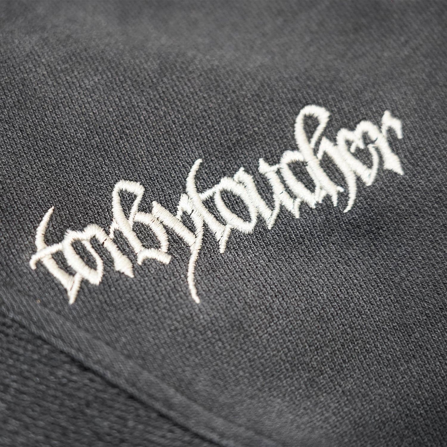 T.C.R DARK KNIGHT CROPPED ZIP HOODIE - BLACK