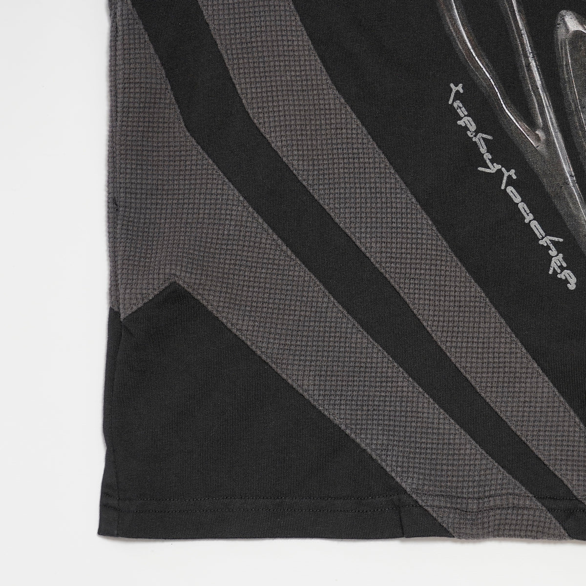 T.C.R INHERENT FORCE L/S TEE - BLACK