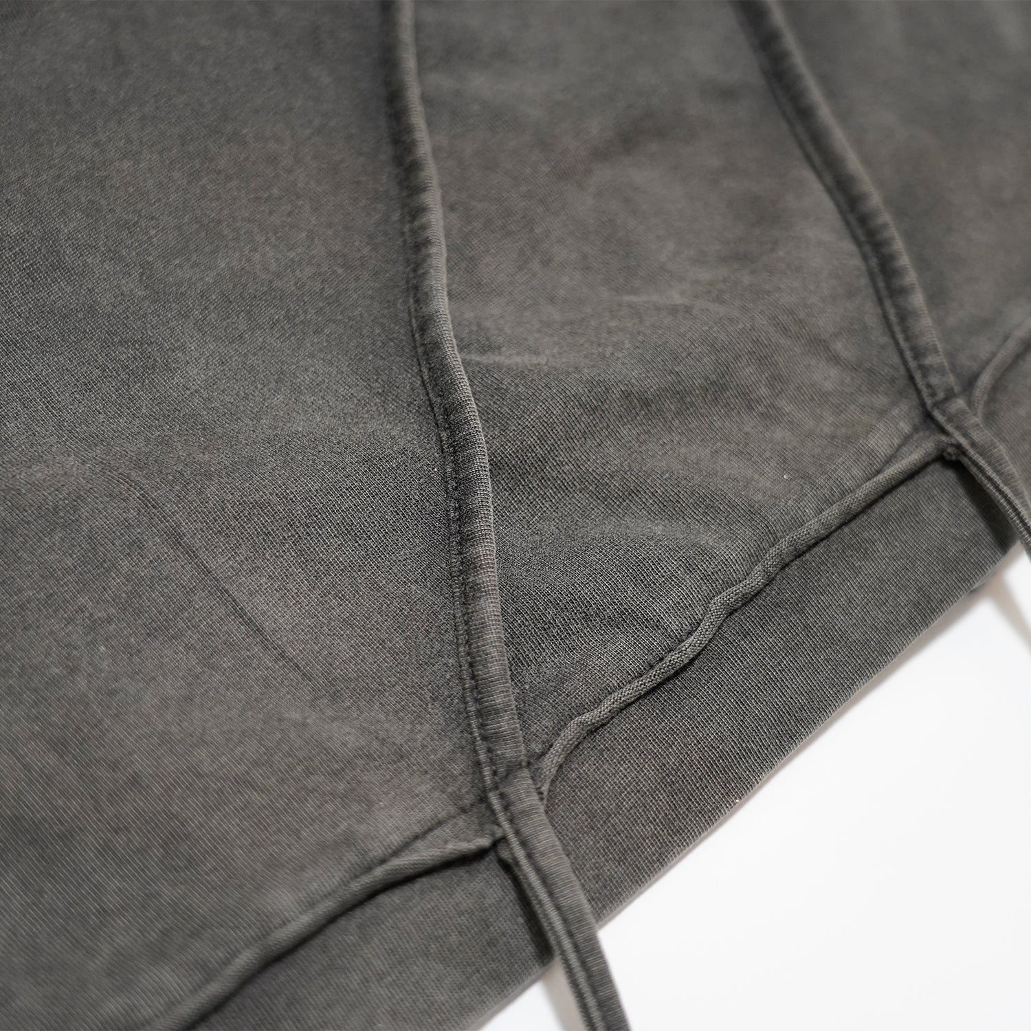 T.C.R DARK HAZE TEE - BLACK