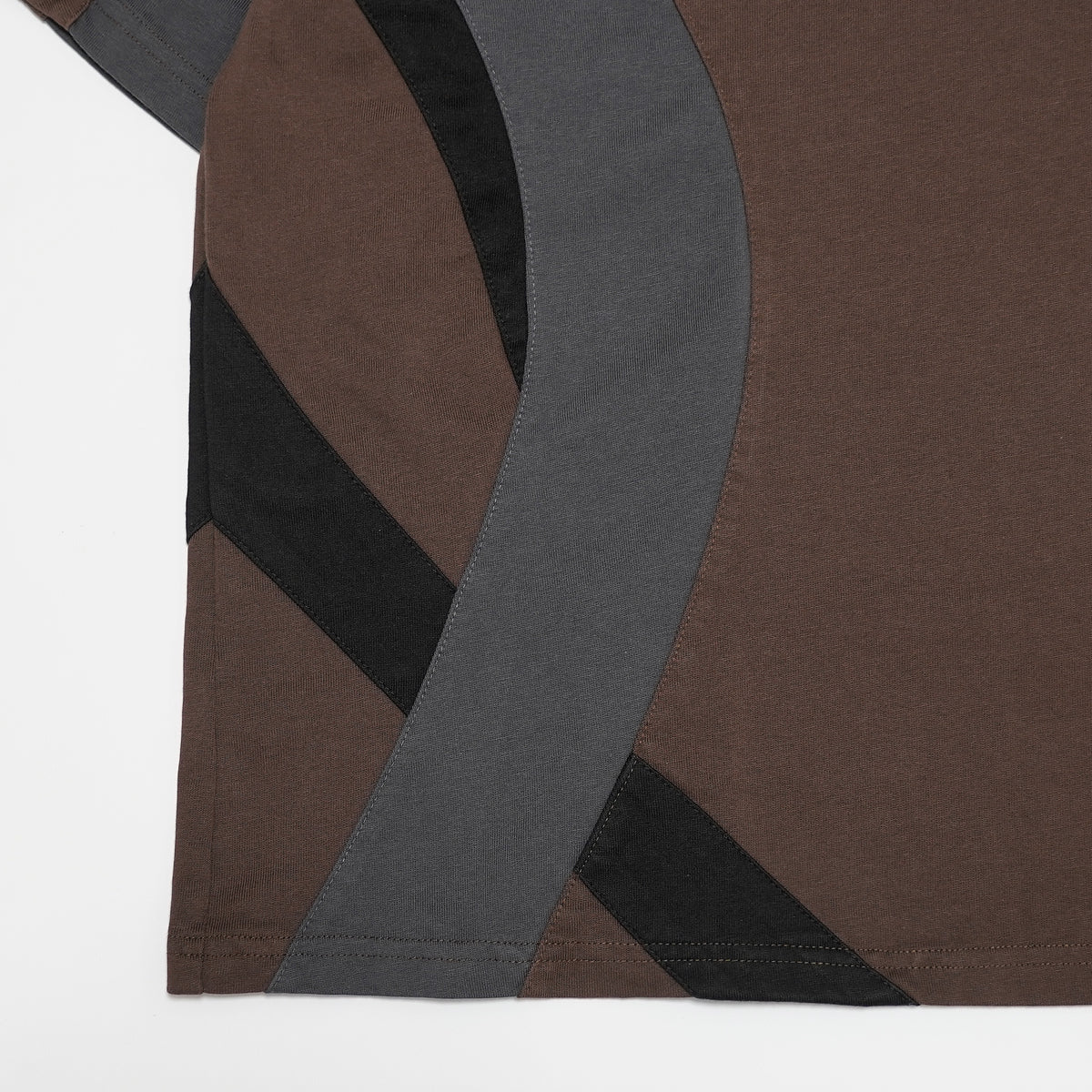 T.C.R ALTER EGO EXOFRAME S/S TEE - BROWN